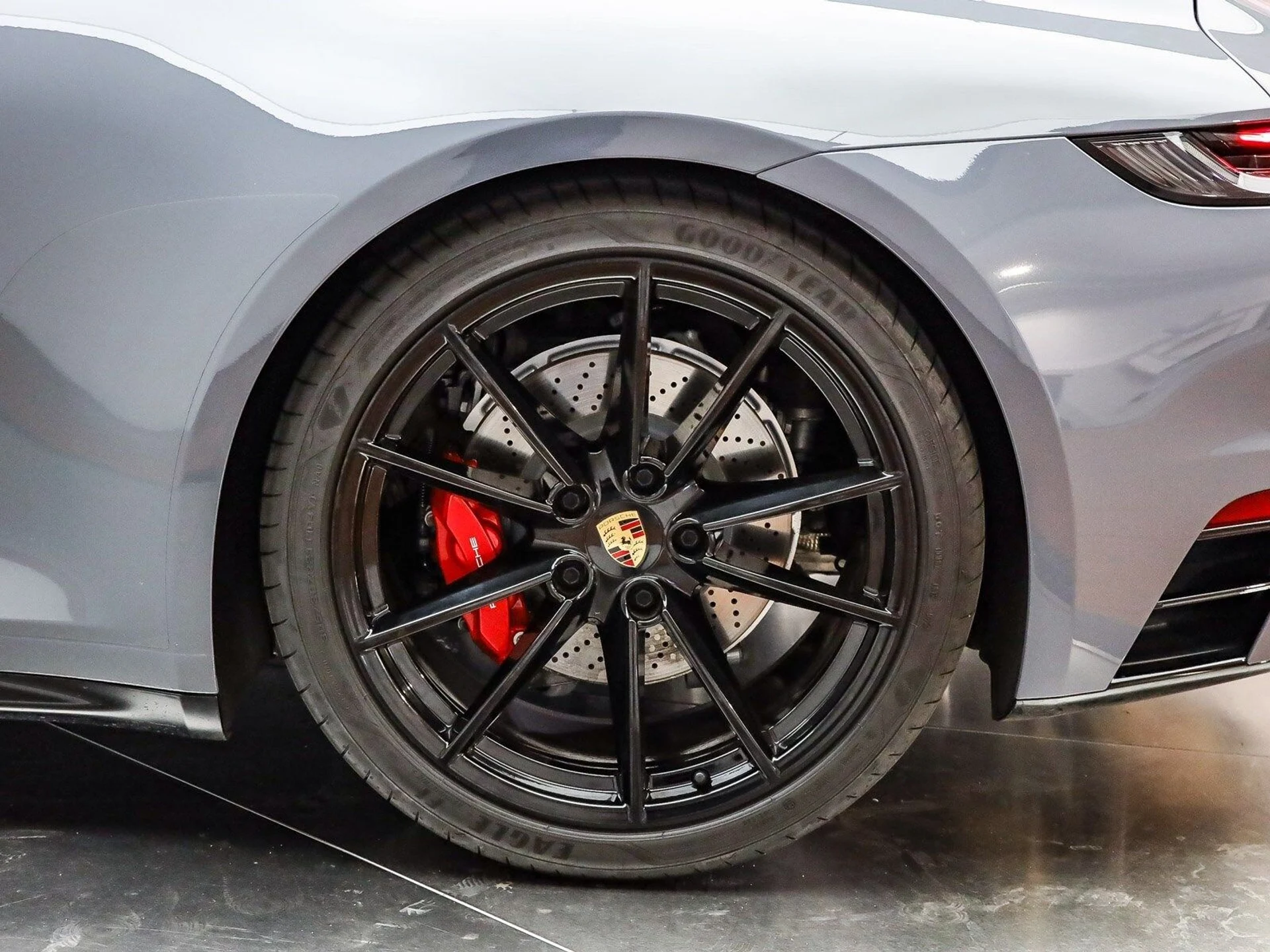 mph008_442883530_eec684da068dd2dfd438ec6f8f77f1fbx_eda3af0534