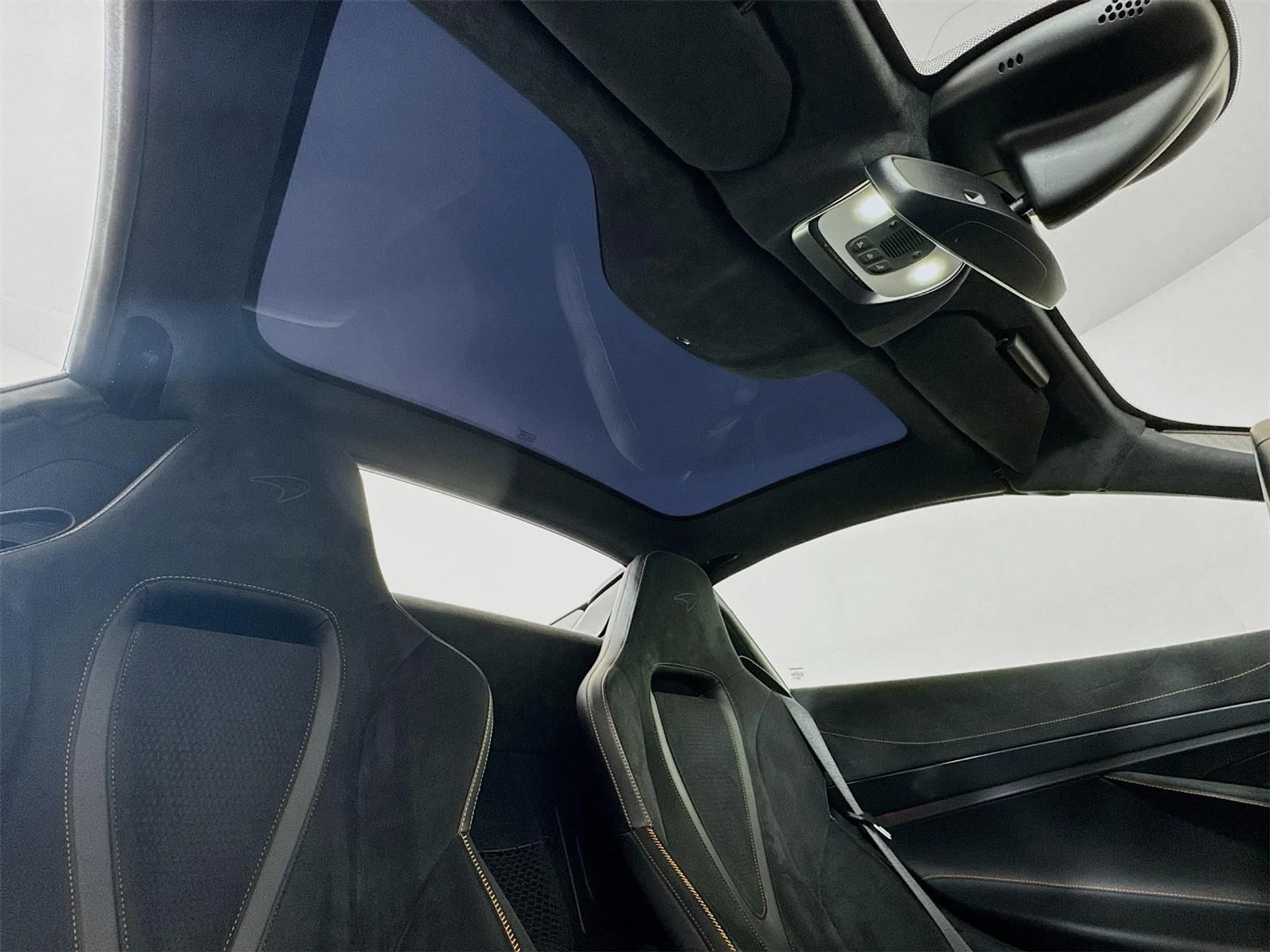 mph008_446288013_c5c4461bc12acd6a5f8df61d490b3ee0x_d974552d65