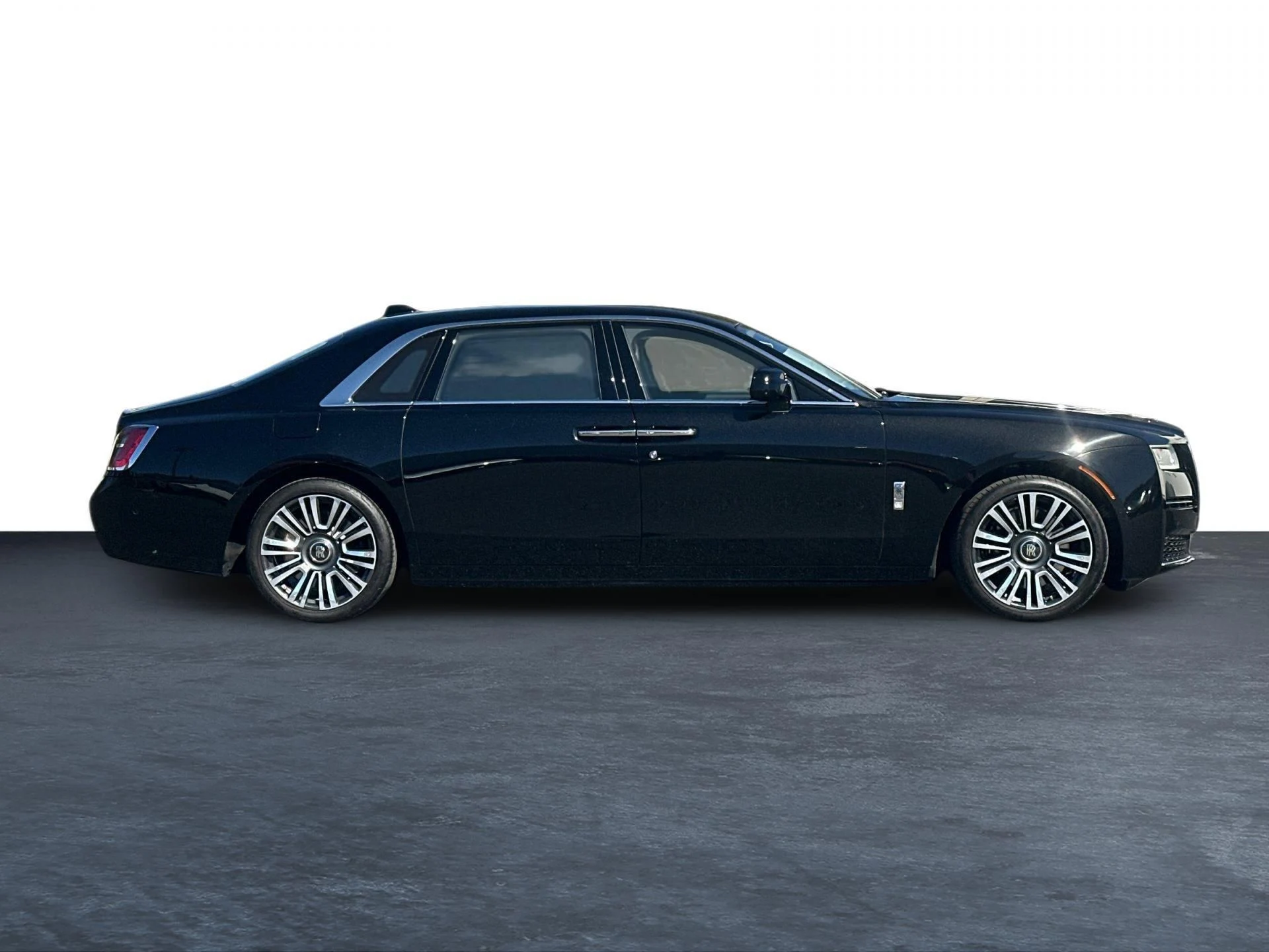 mph008_458784723_Used_2023_Rolls_Royce_Ghost_EWB_1792147629_cea19bf881