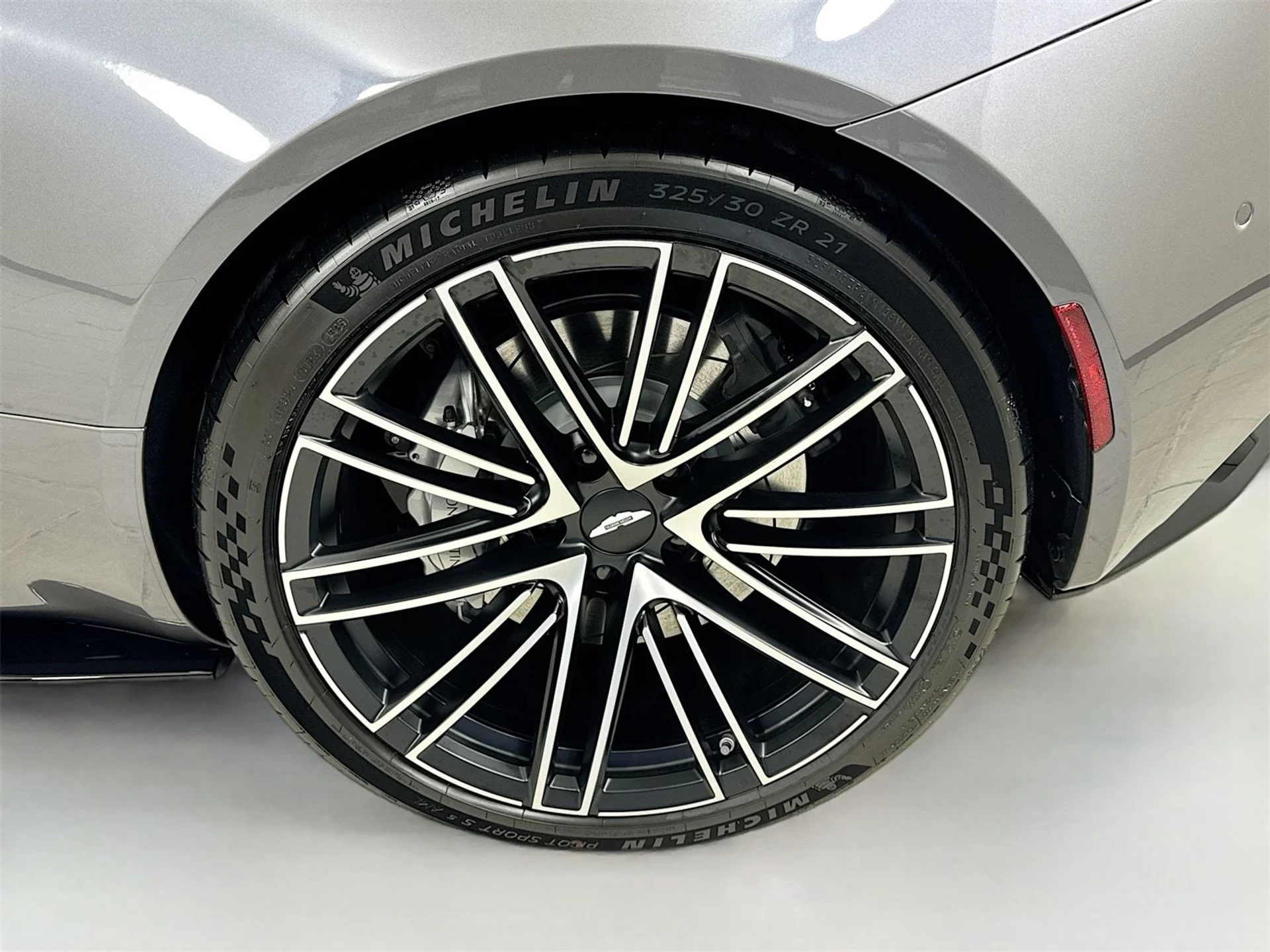 mph008_459610979_c9a73bd3ca11098d5205153c6a6bf60fx_878233a98d