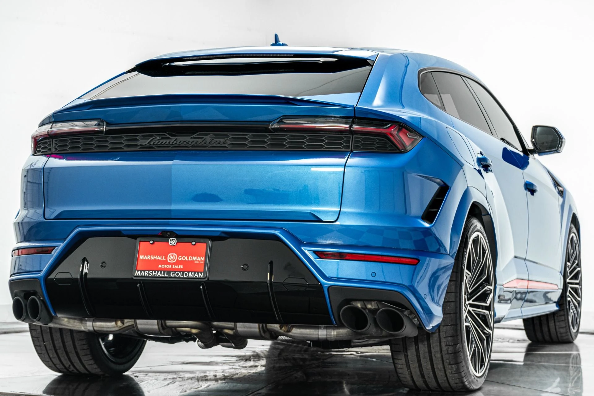 mph008_459790002_Used_2025_Lamborghini_Urus_SE_Bang_and_Olufsen_Audio_Two_Tone_Interior_789_Horsepower_1773150235_6663d13cd7