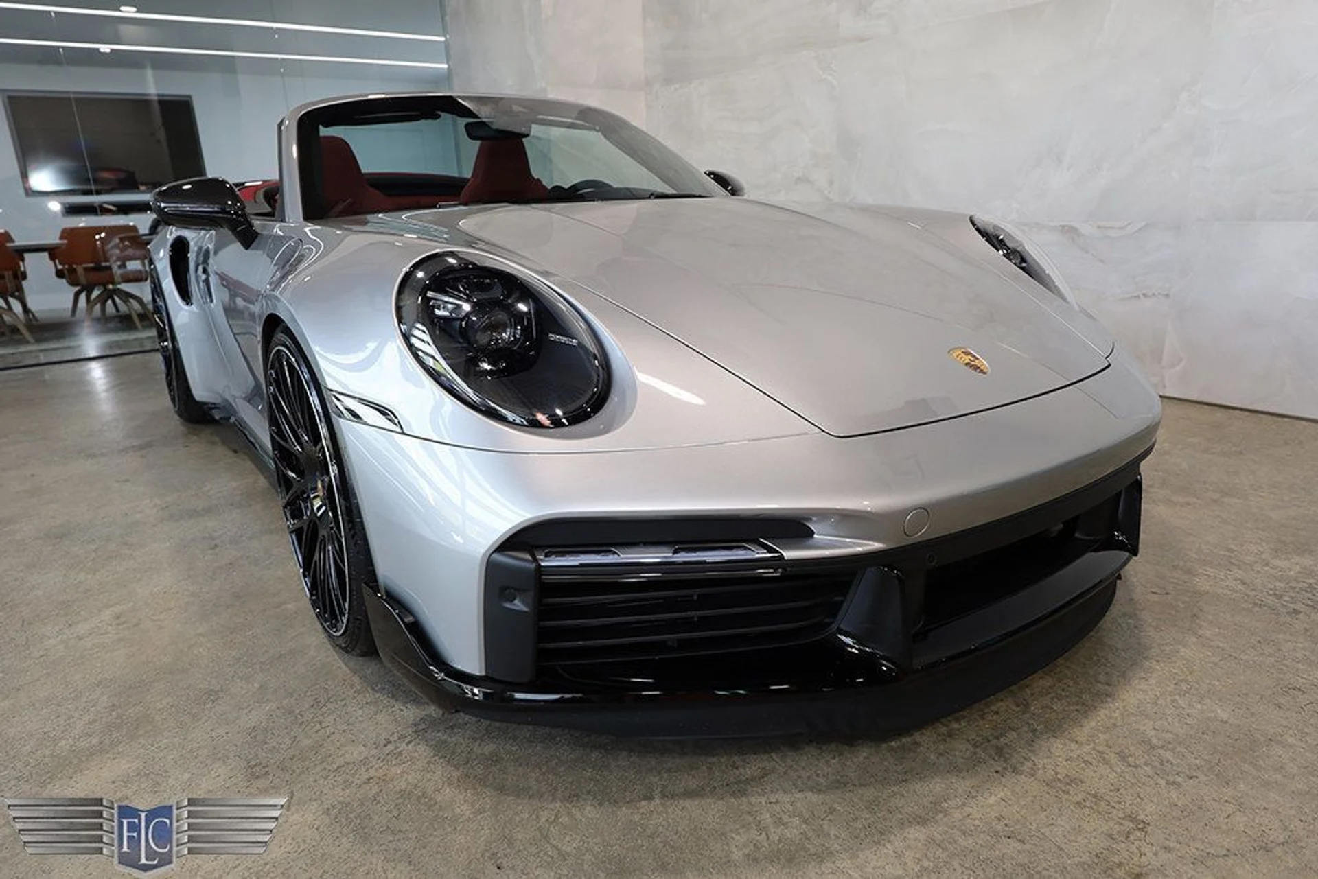 mph008_461757842_used_2024_porsche_911_turboscabriolet_9689_22937048_9_1024_d3c147c627