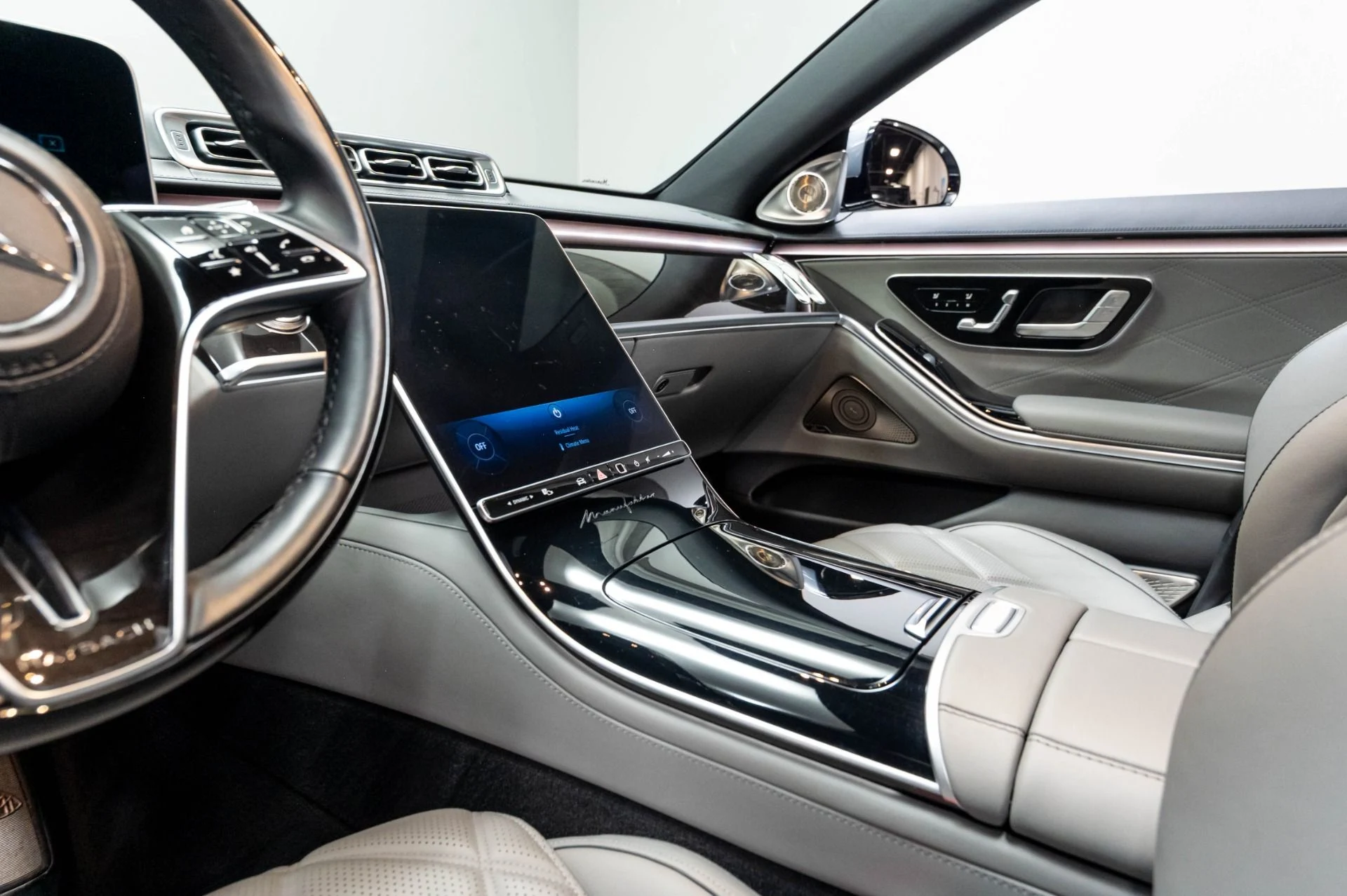 mph008_46876676_Used_2024_Mercedes_Benz_S_Class_Maybach_S_680_4_MATIC_1777501614_25498ba6b6