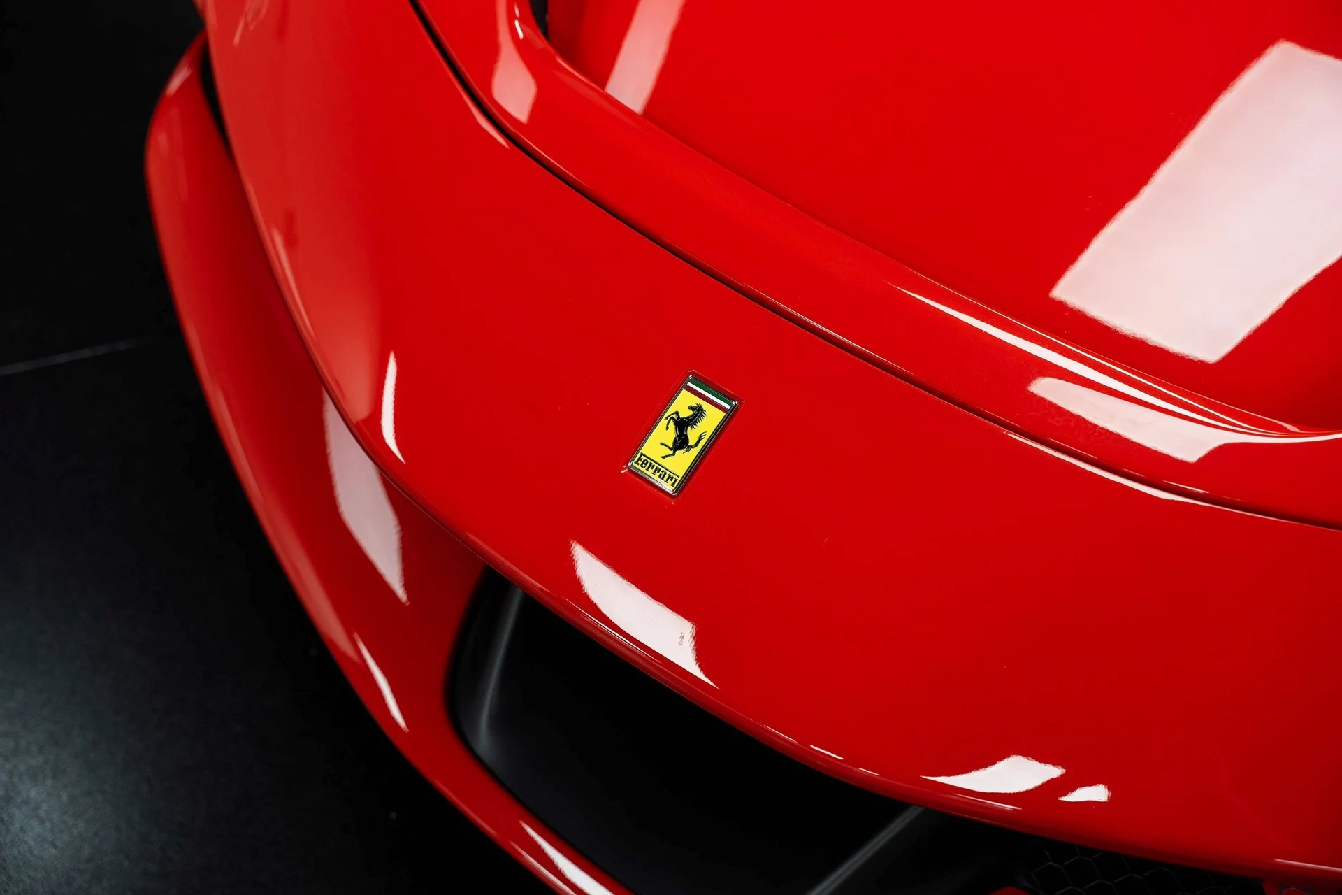 mph008_469117414_image_9_698a59a715