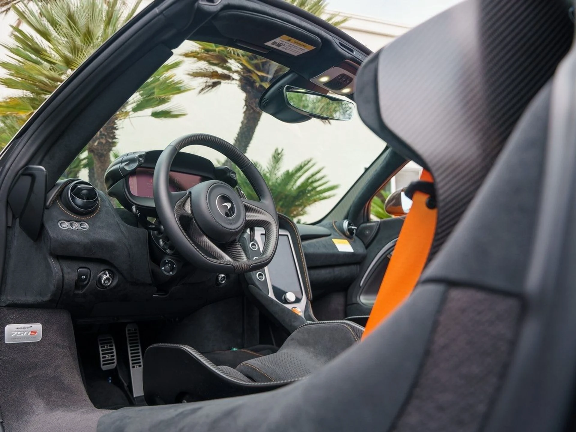 mph008_469369600_73af74c91a07fbd1b0e494270de505f0x_add68ef201