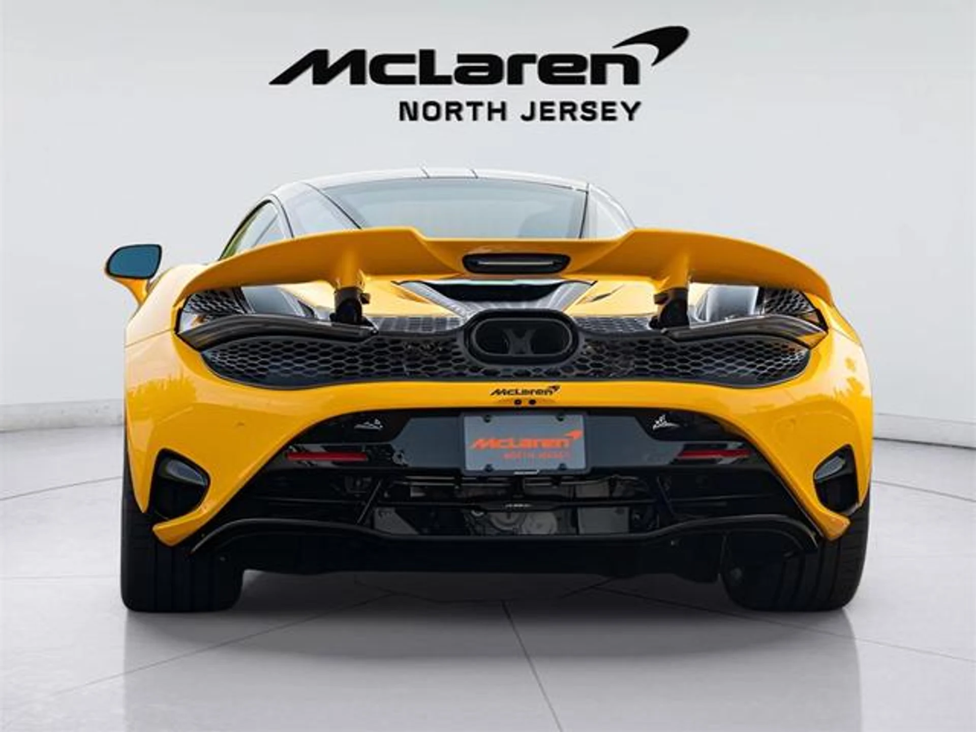 mph008_471952771_J60_Po_CGX_spx_Tah_Dy9wg_Rxn7_B_Vs_f0992dd1d0