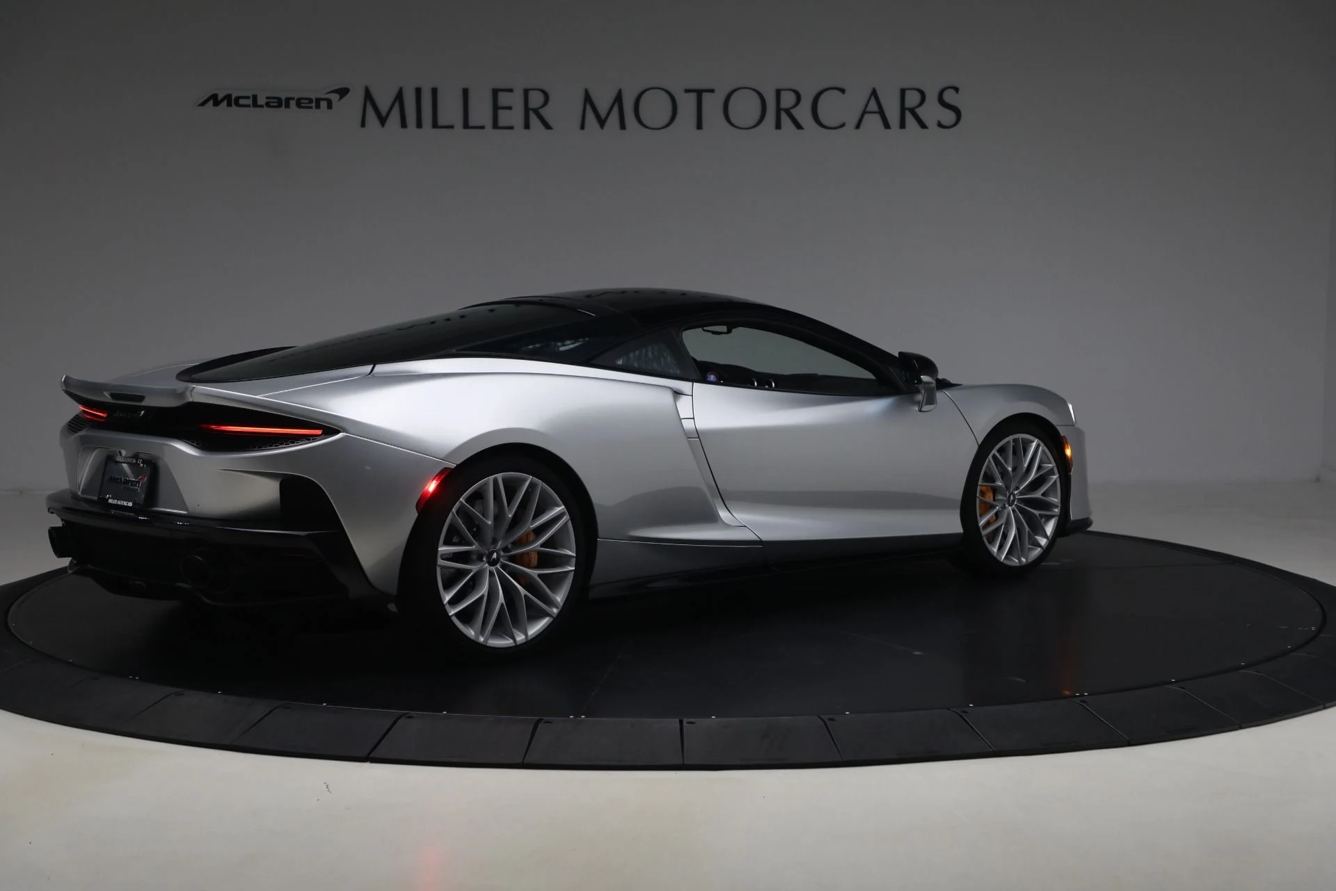 mph008_472686477_Used_2023_Mc_Laren_GT_Luxe_7f1c0f0835