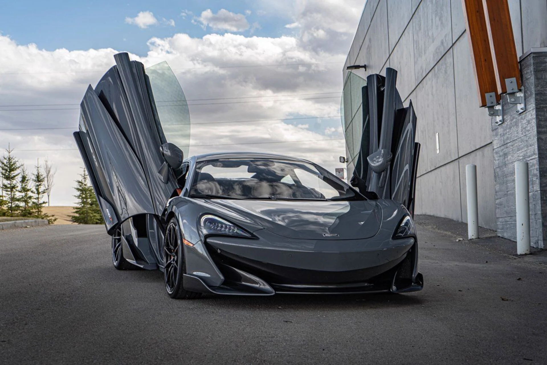 mph008_474724957_mclaren_600lt_2019_6e9ddf4f6f
