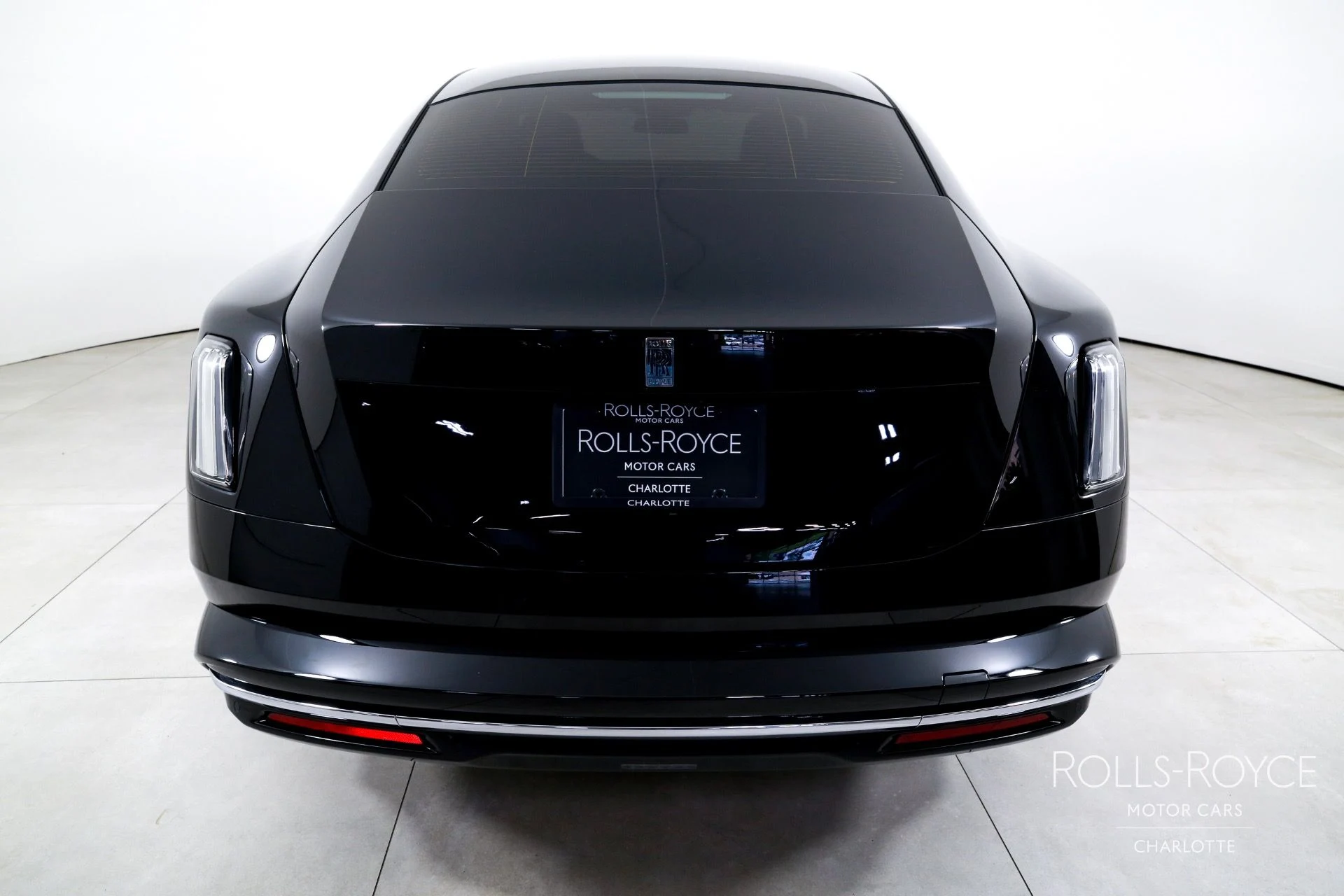mph008_478220689_Used_2024_Rolls_Royce_Spectre_1755798527_3a640e7f61