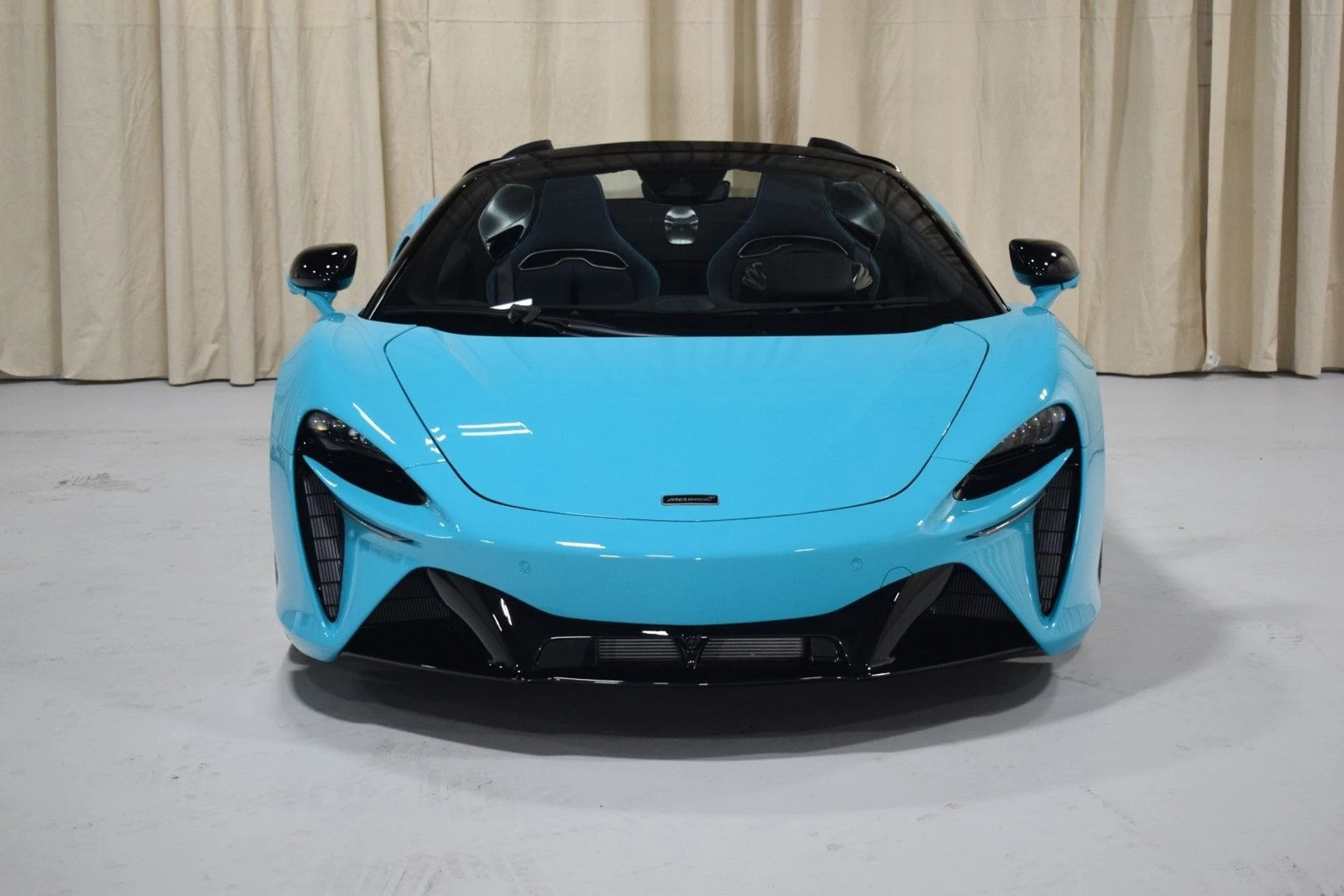 mph008_479031911_ee28d93613faab84afcd8cb50c20c135x_6348268a48