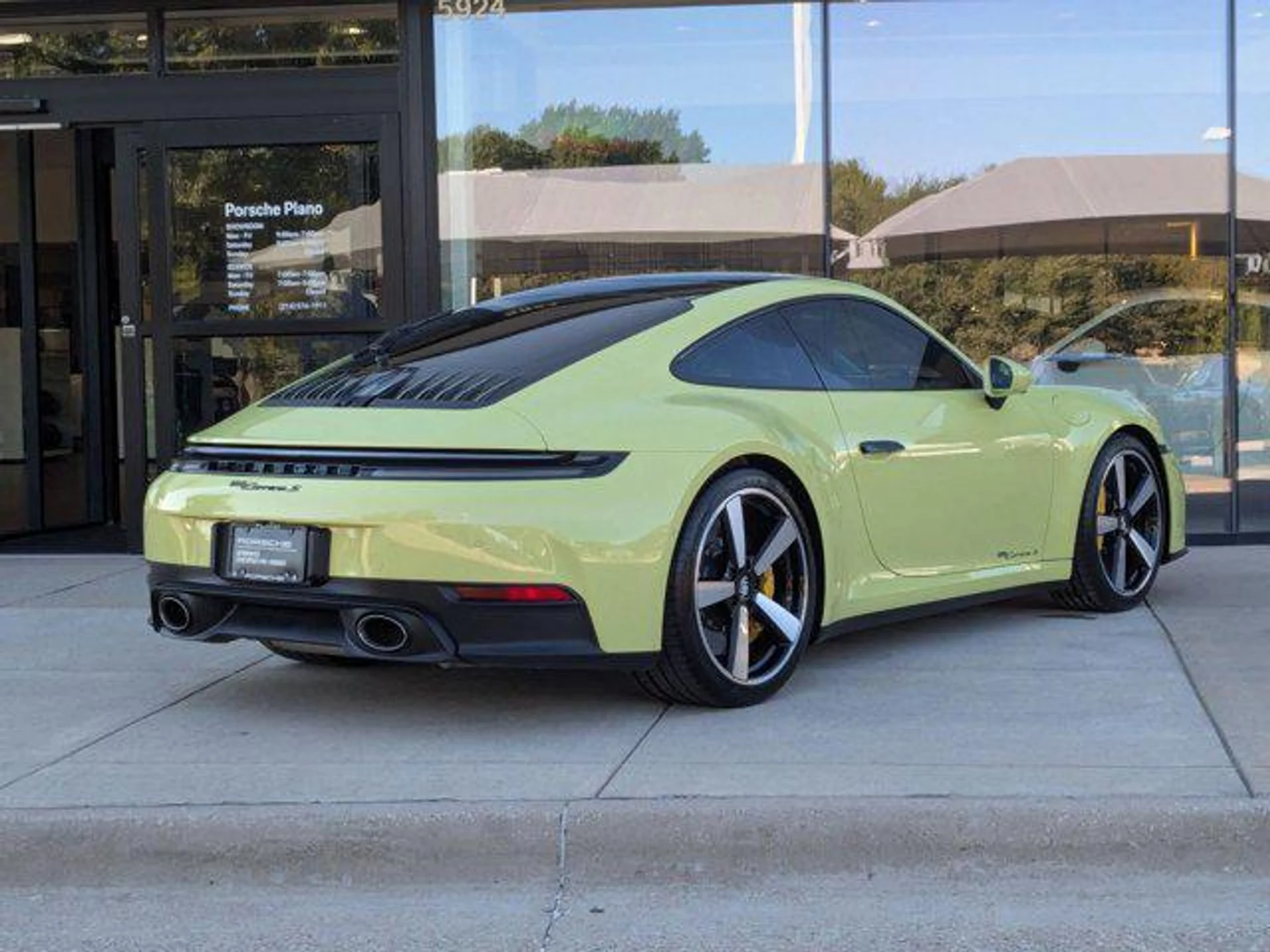 mph008_480616123_JW_Dq_Z2pf_O_Nw_I_Sc_L_Mrx8_PSL_IUHA_239c52a73b