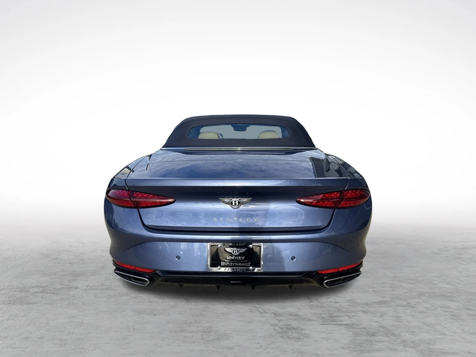 mph008_482139100_4c4f8db318fe079a00f0b7a4176f70ddx_f3a98e2cd5