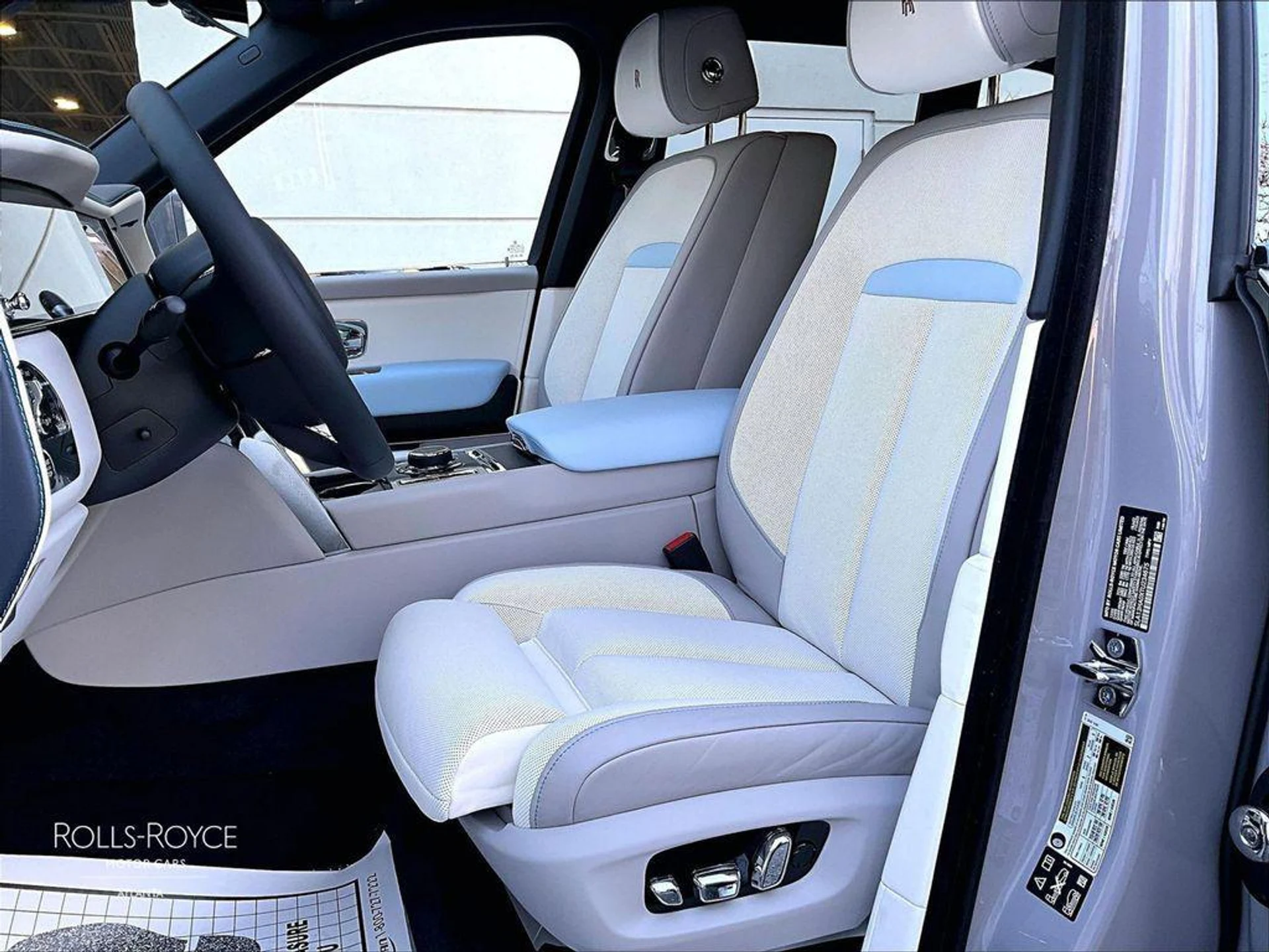 mph008_490551924_U8wlf_Es_Wmidnopm_Rvrdmr_X4_Rz20_ae02182809