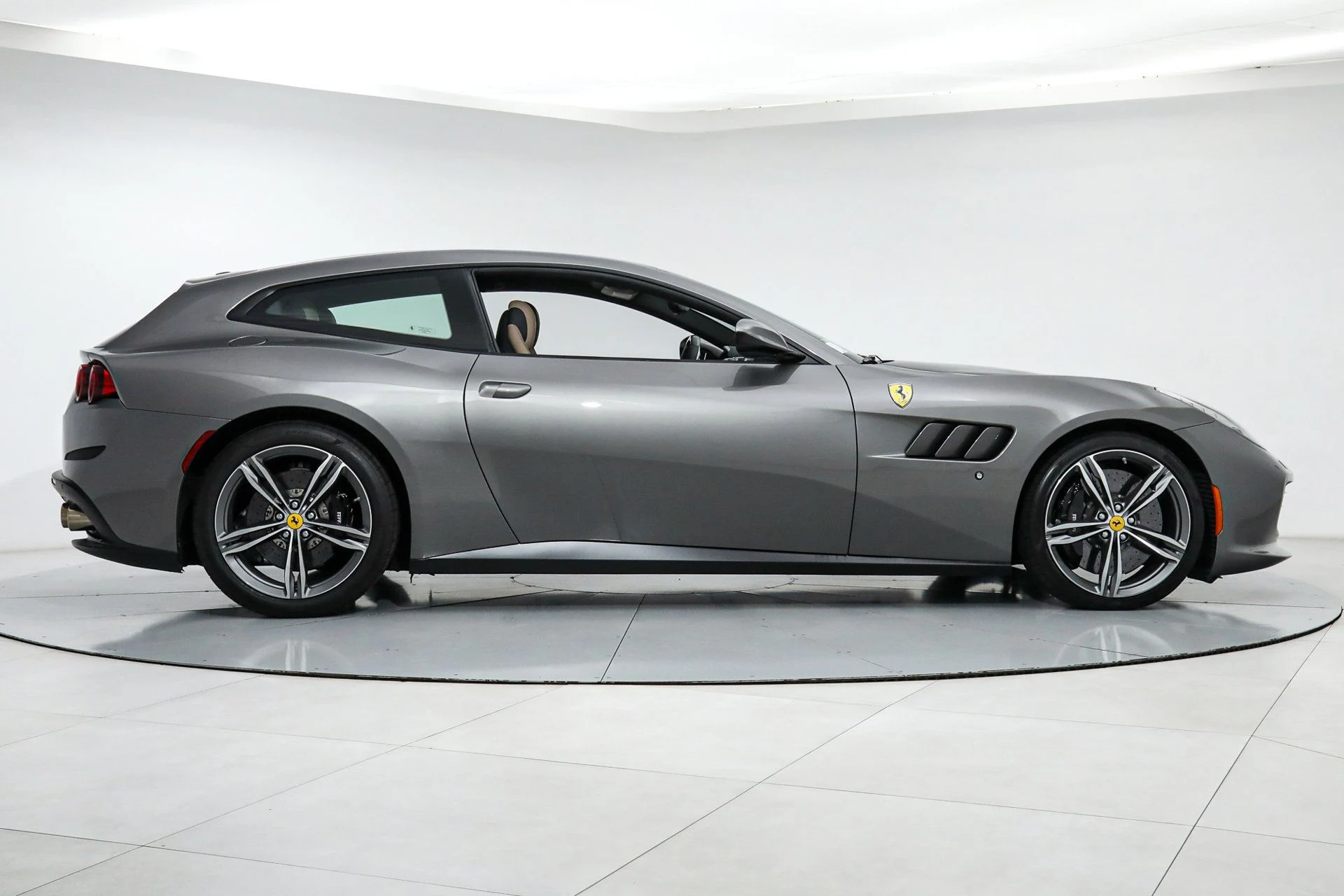 mph008_497015316_270e18a53e420dccd30e6a6c07fc63a4_8601e56764