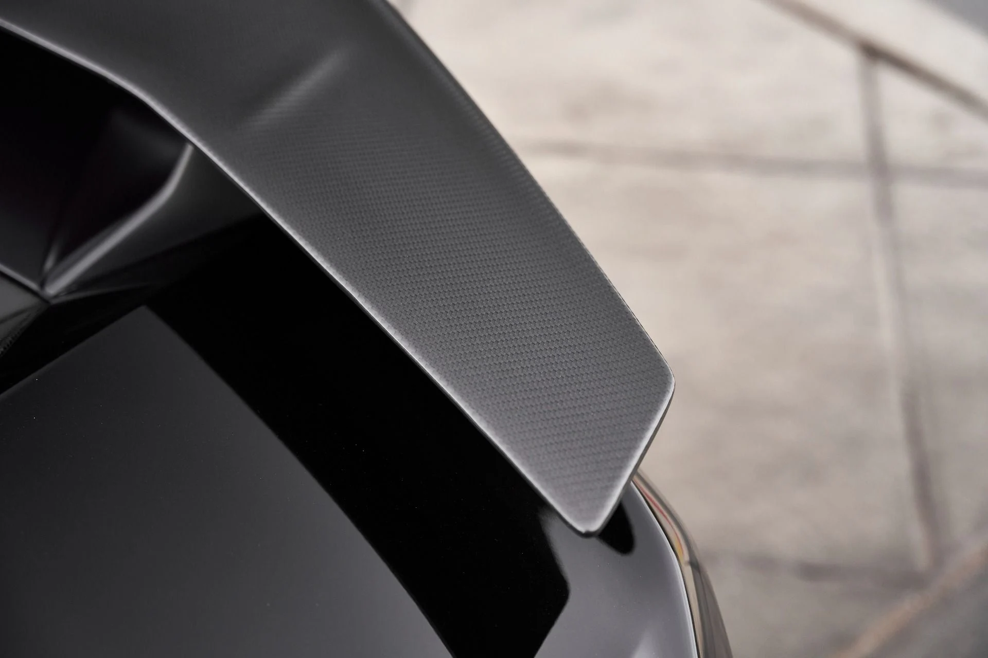 mph008_50014853_Used_2023_Lamborghini_Huracan_Tecnica_Base_1766268999_28beec46be