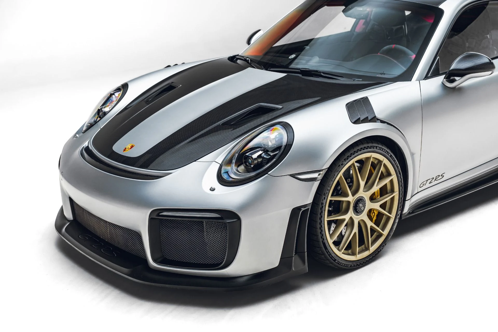 mph008_501286992_Used_2018_Porsche_911_GT_2_RS_1782090394_910e0876c0