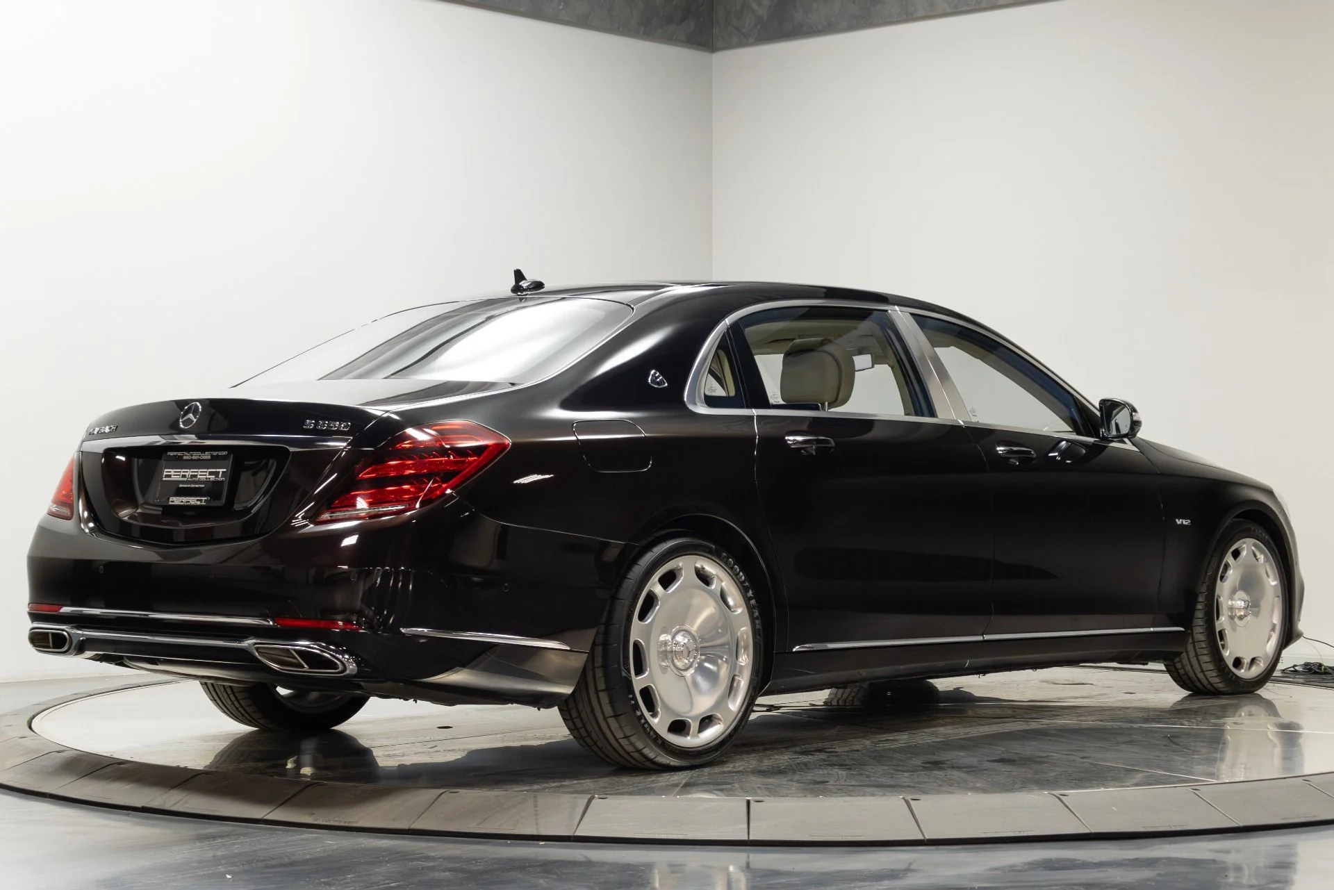 mph008_504168693_Used_2019_Mercedes_Benz_S_Class_Maybach_S_650_1760740890_44333e0bfb
