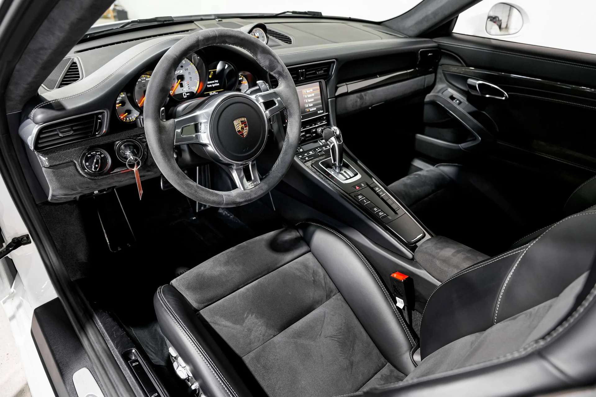 mph008_504724545_aa7faa5ea8fef22e0e33095b67ec0b9cx_c6203b748e