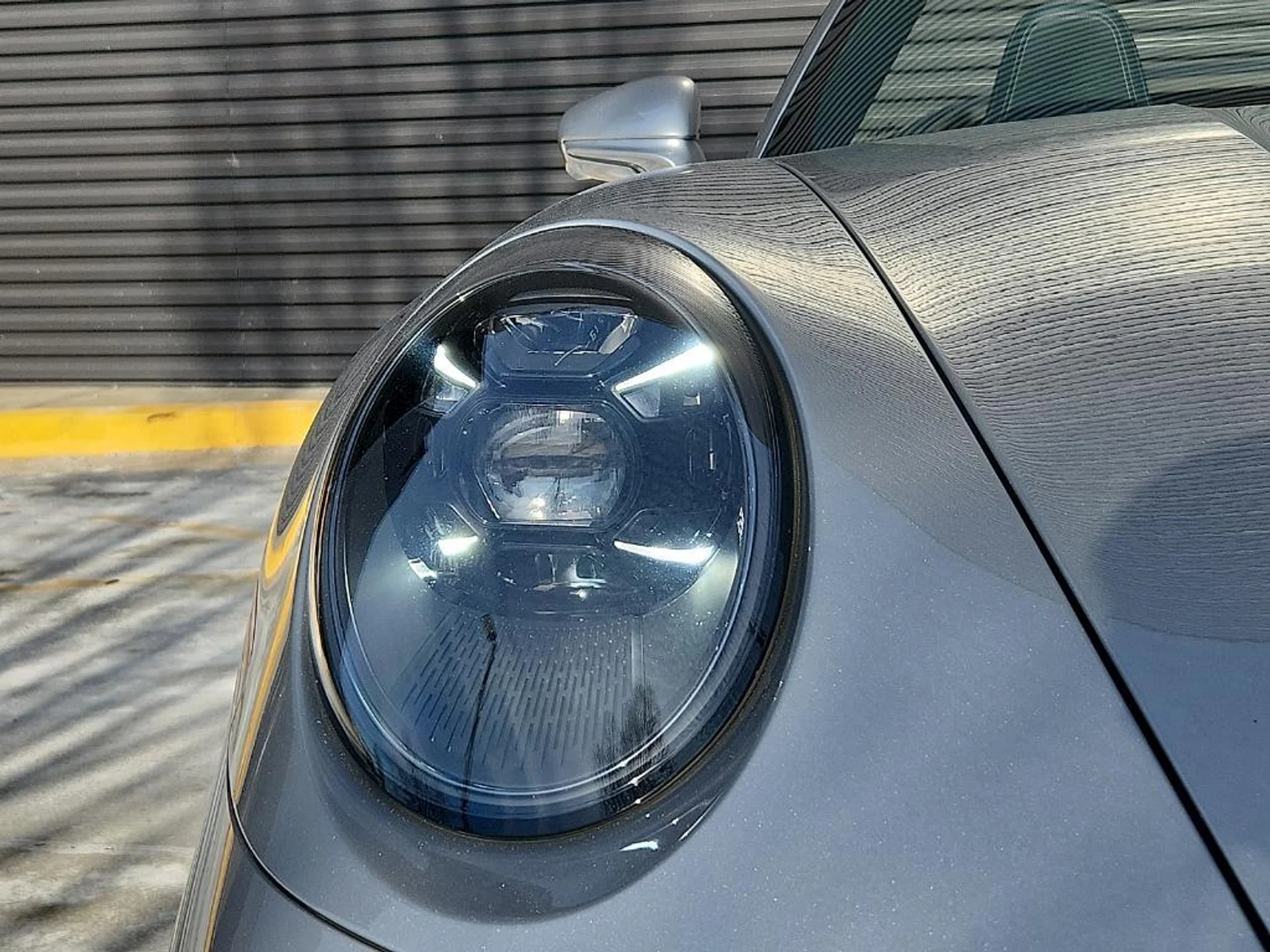 mph008_509348678_c_G_Qfix7mtc_Ryp_Drt_WN_Aniglm_TE_4a3204f885