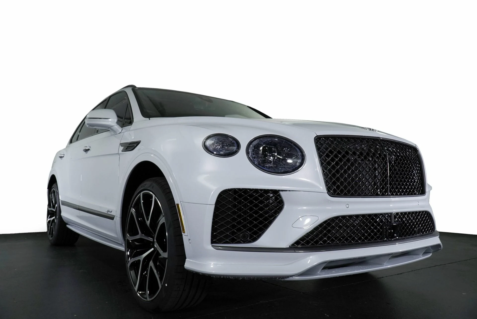mph008_510938088_New_2026_Bentley_Bentayga_Speed_1767900450_5a6c0031fd