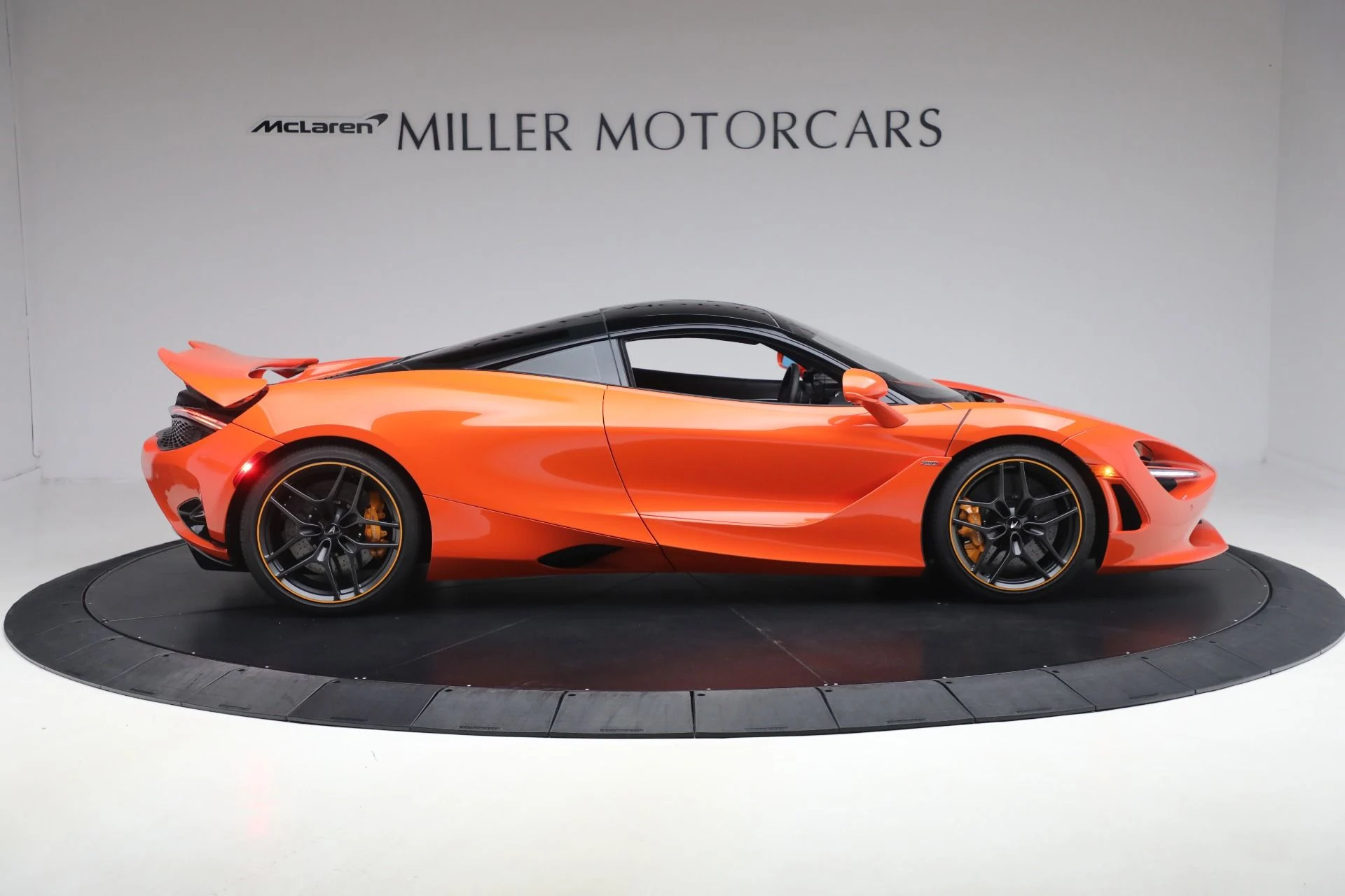 mph008_513762385_Used_2024_Mc_Laren_750_S_2ae07283da
