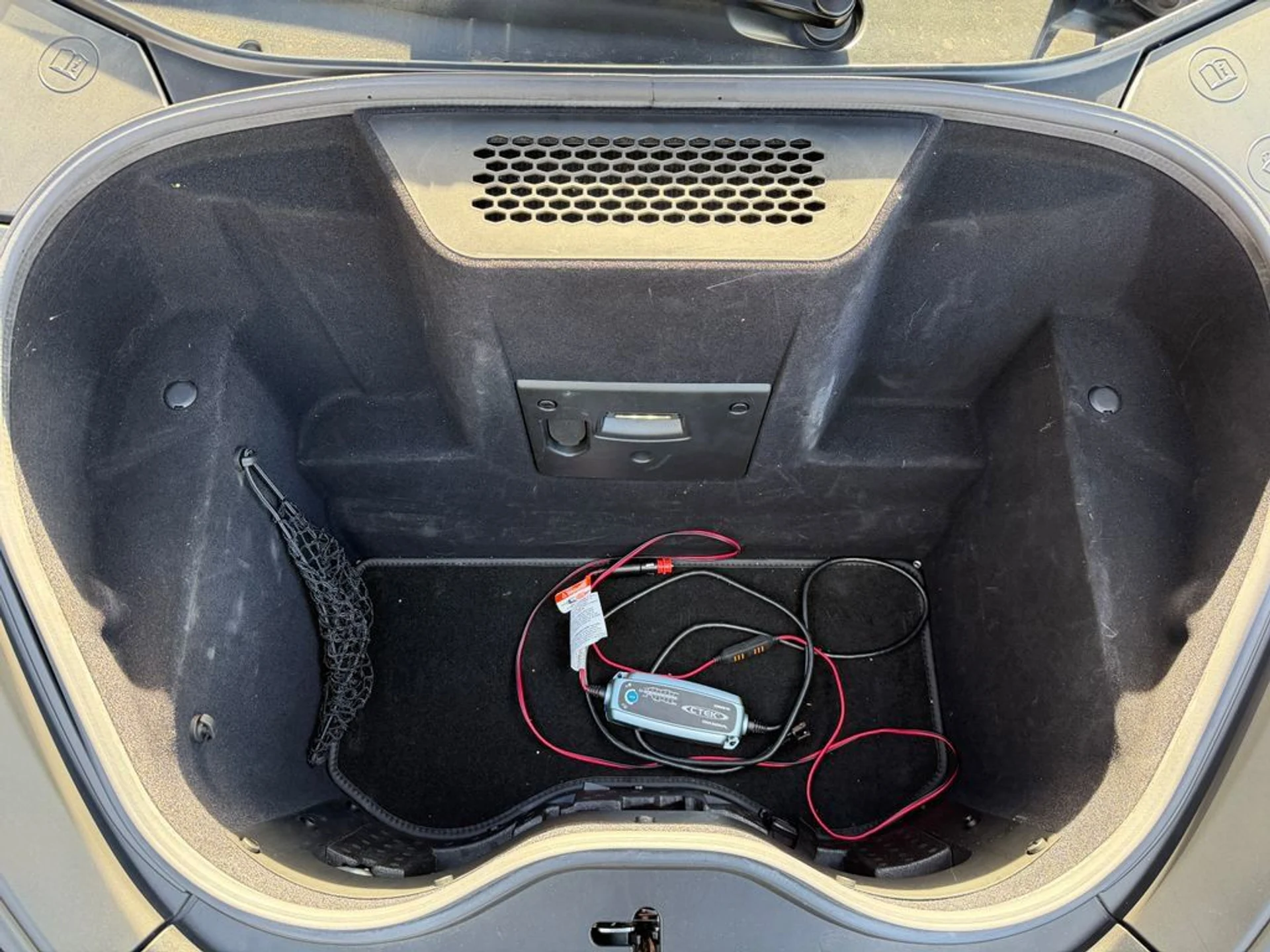 mph008_524451420_47776a8bbe614cd1b727b119fb0cd9e0_1e3e9a1784