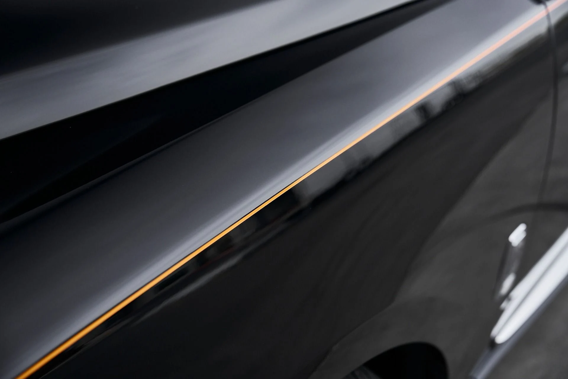 mph008_52918254_Used_2026_Rolls_Royce_Cullinan_Base_1769135757_22f89285be