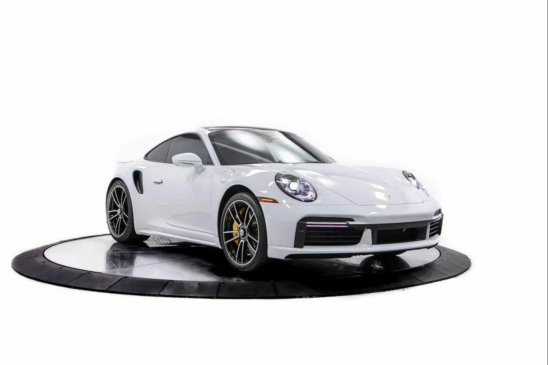 mph008_53560968_Aedj_21_NN_Iw_AH_Am_Pp_QS_Tq_MG_Mcs_d7b098d59e