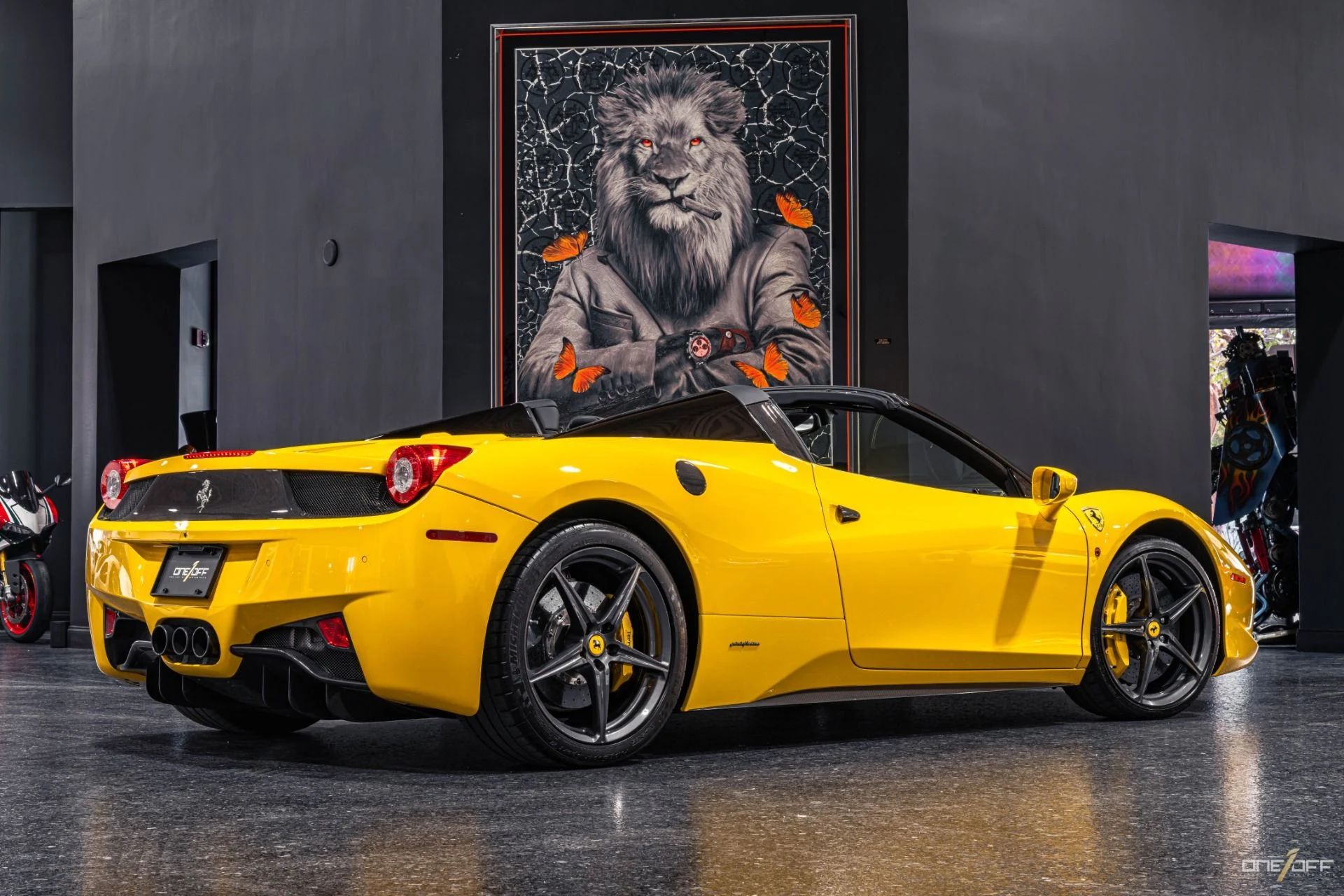 mph008_541521609_Used_2013_Ferrari_458_Spider_HUGE_385_K_MSRP_w_Every_Carbon_Option_incl_Carbon_Racing_Pack_1709238703_ad033c18ab