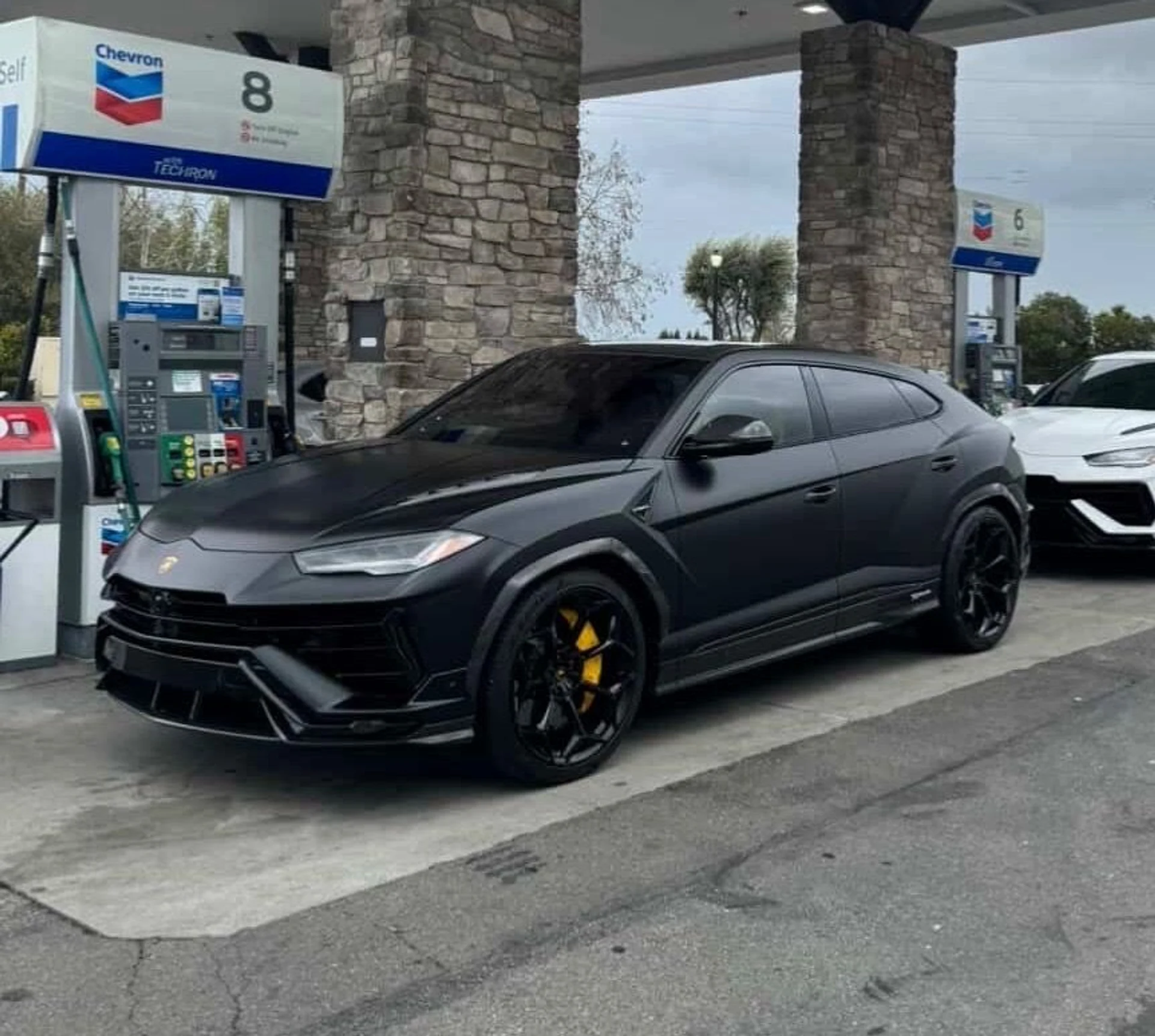 mph008_546934373_Used_2023_Lamborghini_Urus_Performante_1752875397_d60d339492