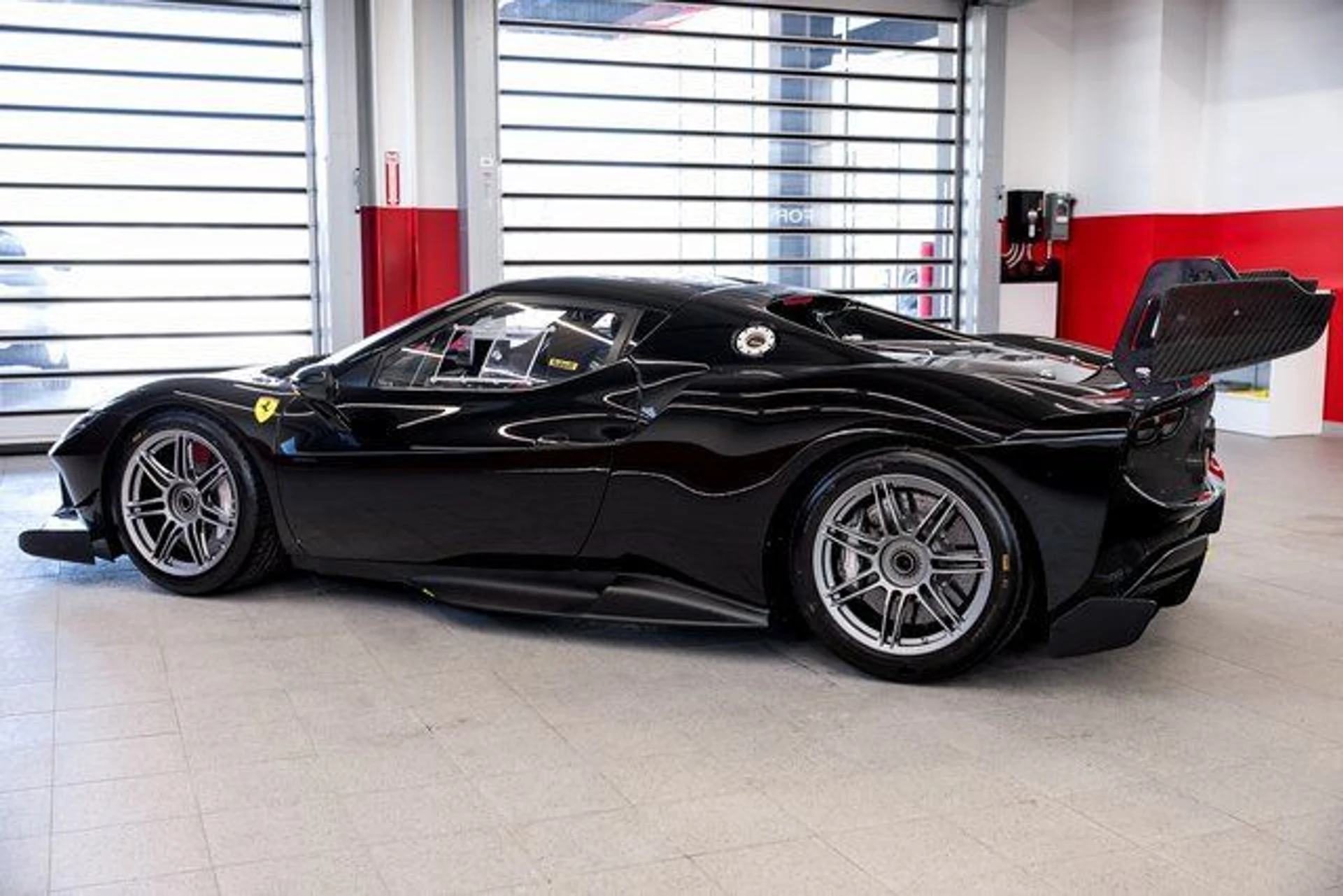 mph008_554190191_0fb5e45caccce0039af853b3134ad4a8x_35921ff1f5