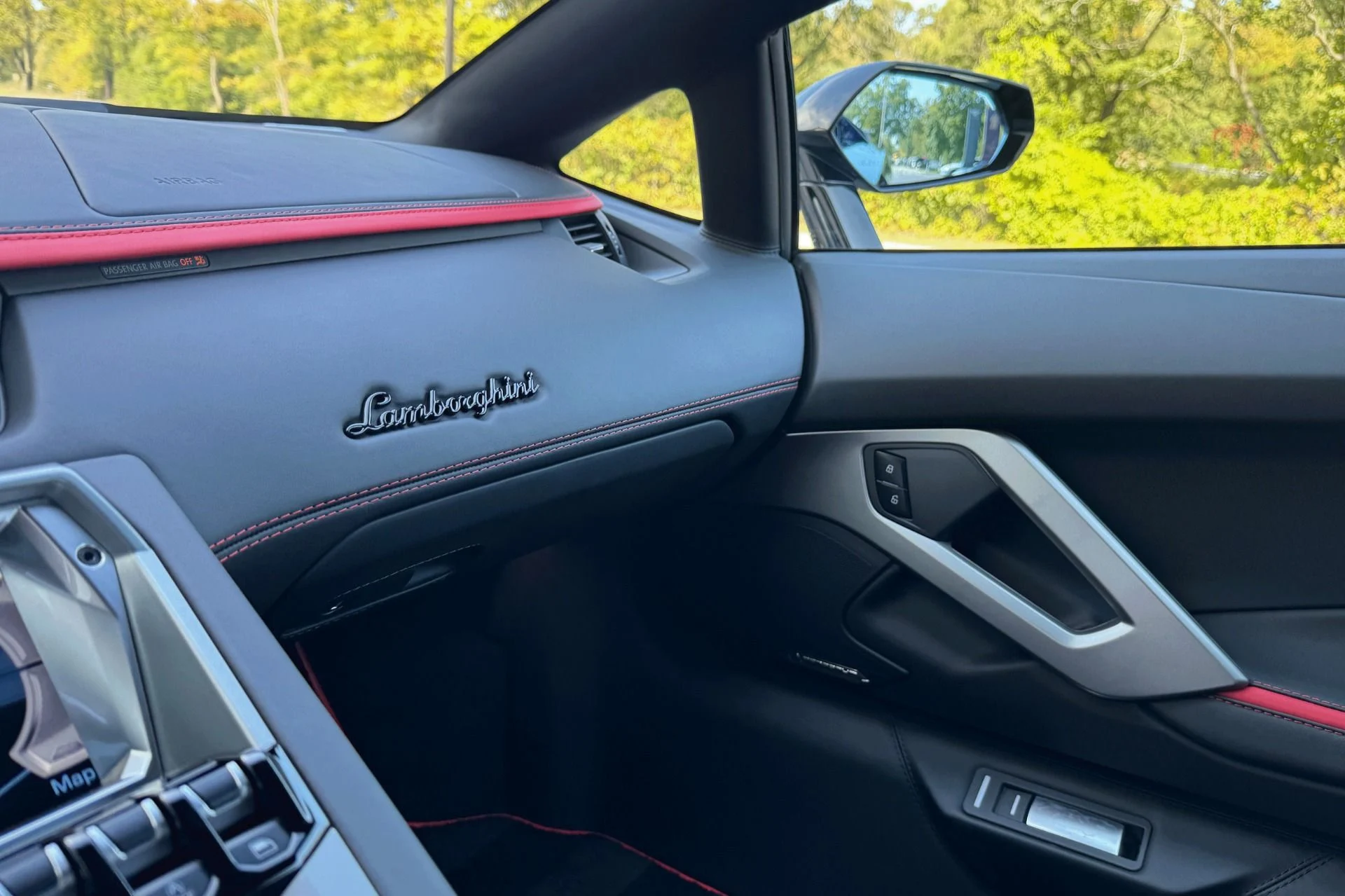 mph008_556454422_Used_2018_Lamborghini_Aventador_S_LP_740_4_S_1758017826_73821a7d7e