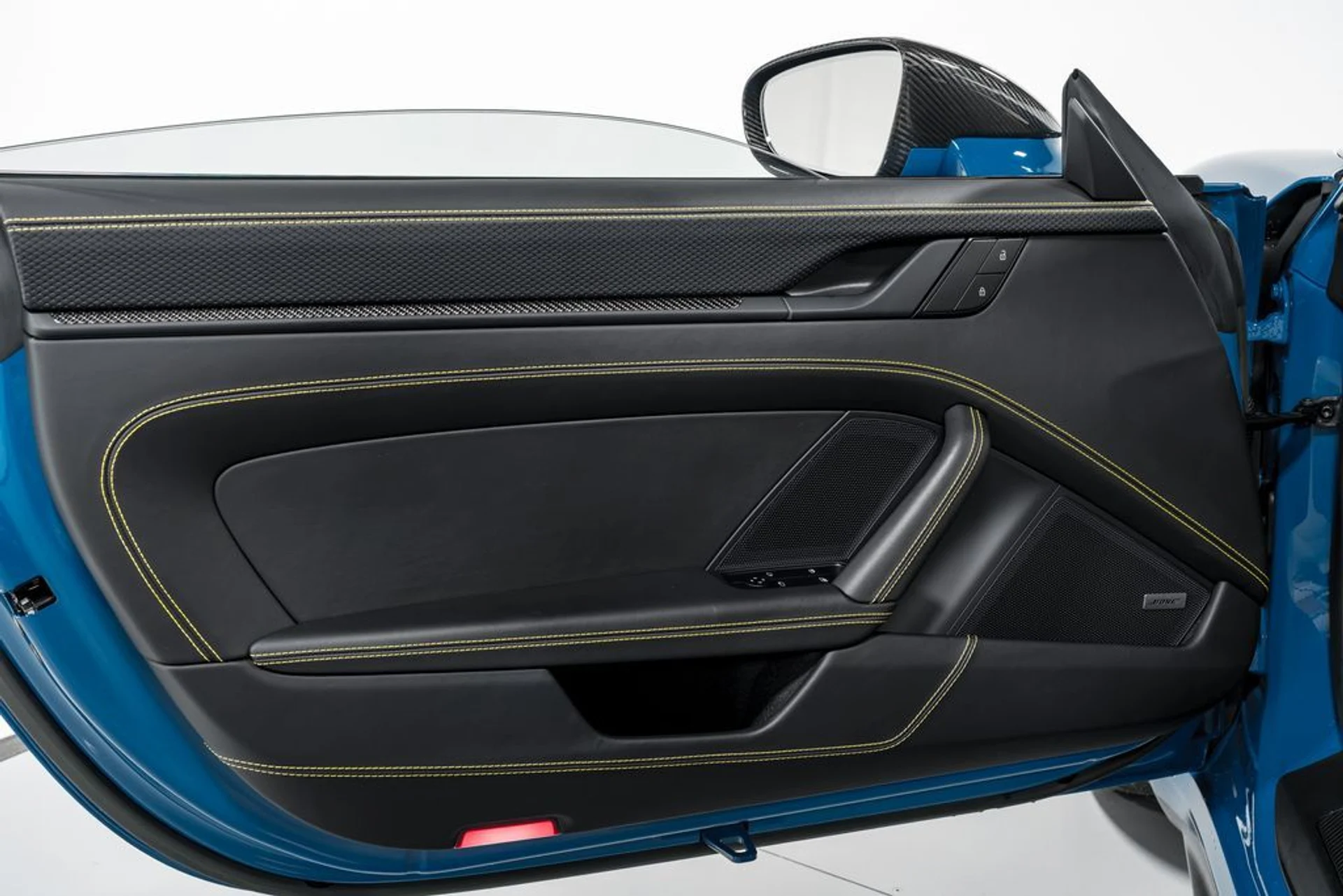 mph008_558000683_803dd450bc5144af6e9fdb91f7029d18x_6147e48f21