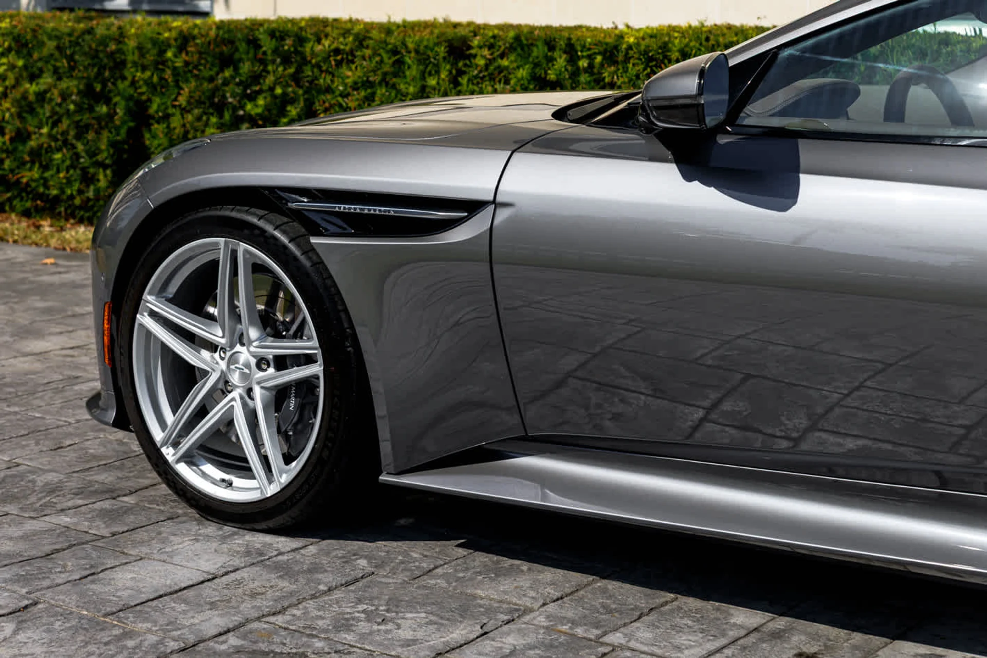 mph008_564230327_9_0971d80742