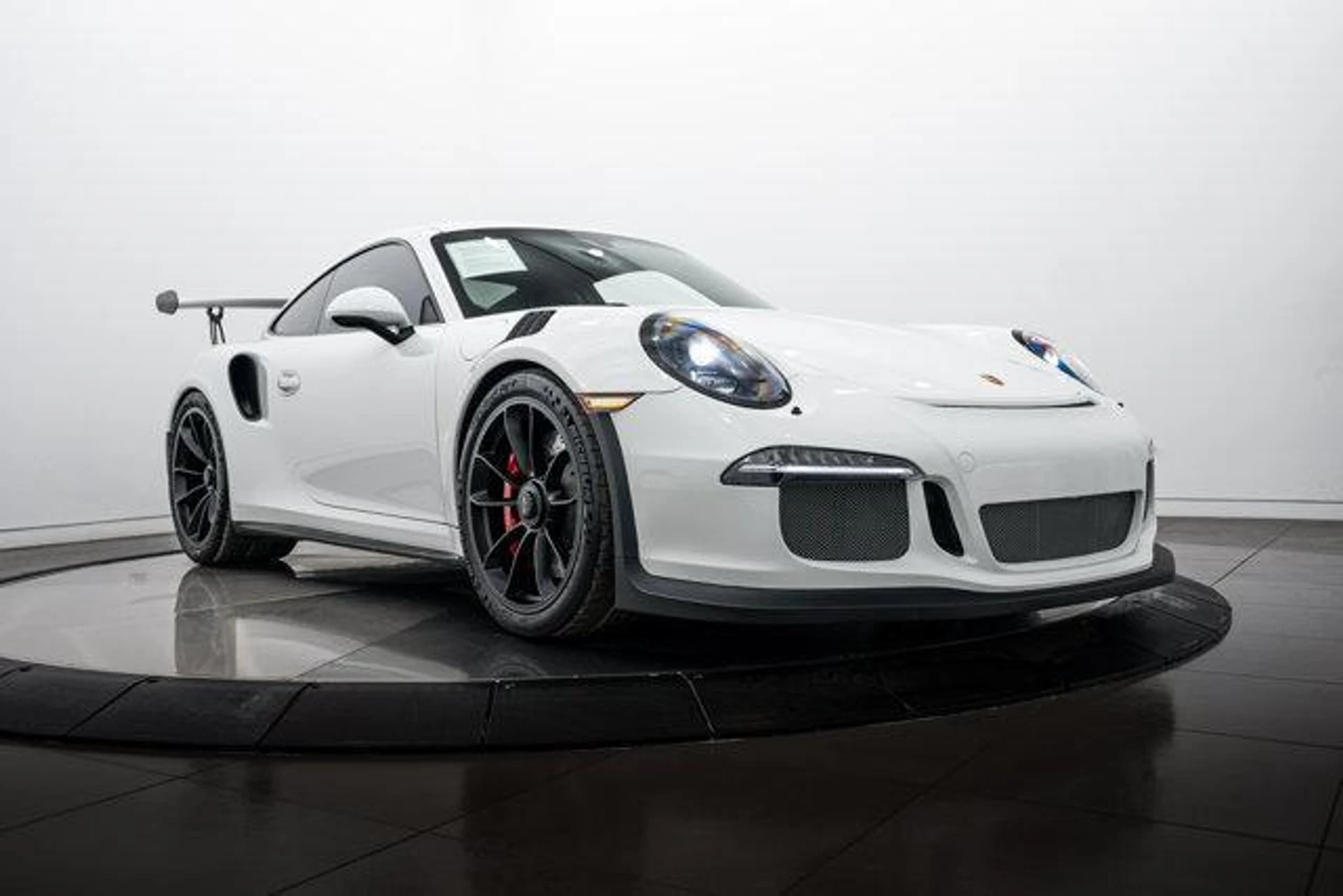 mph008_569352327_9_R6_Z54_FM_Fl3y0_Gc_Piy_G1_Qdt9_Vb_M_3541027af0