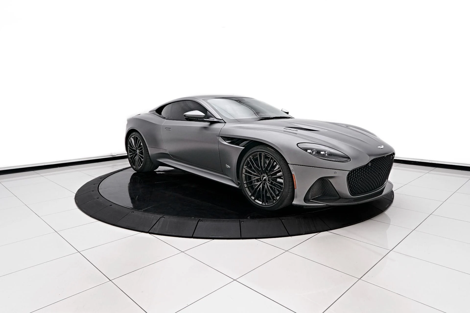 mph008_581710879_Used_2021_Aston_Martin_DBS_Superleggera_1720056625_8ff072f600