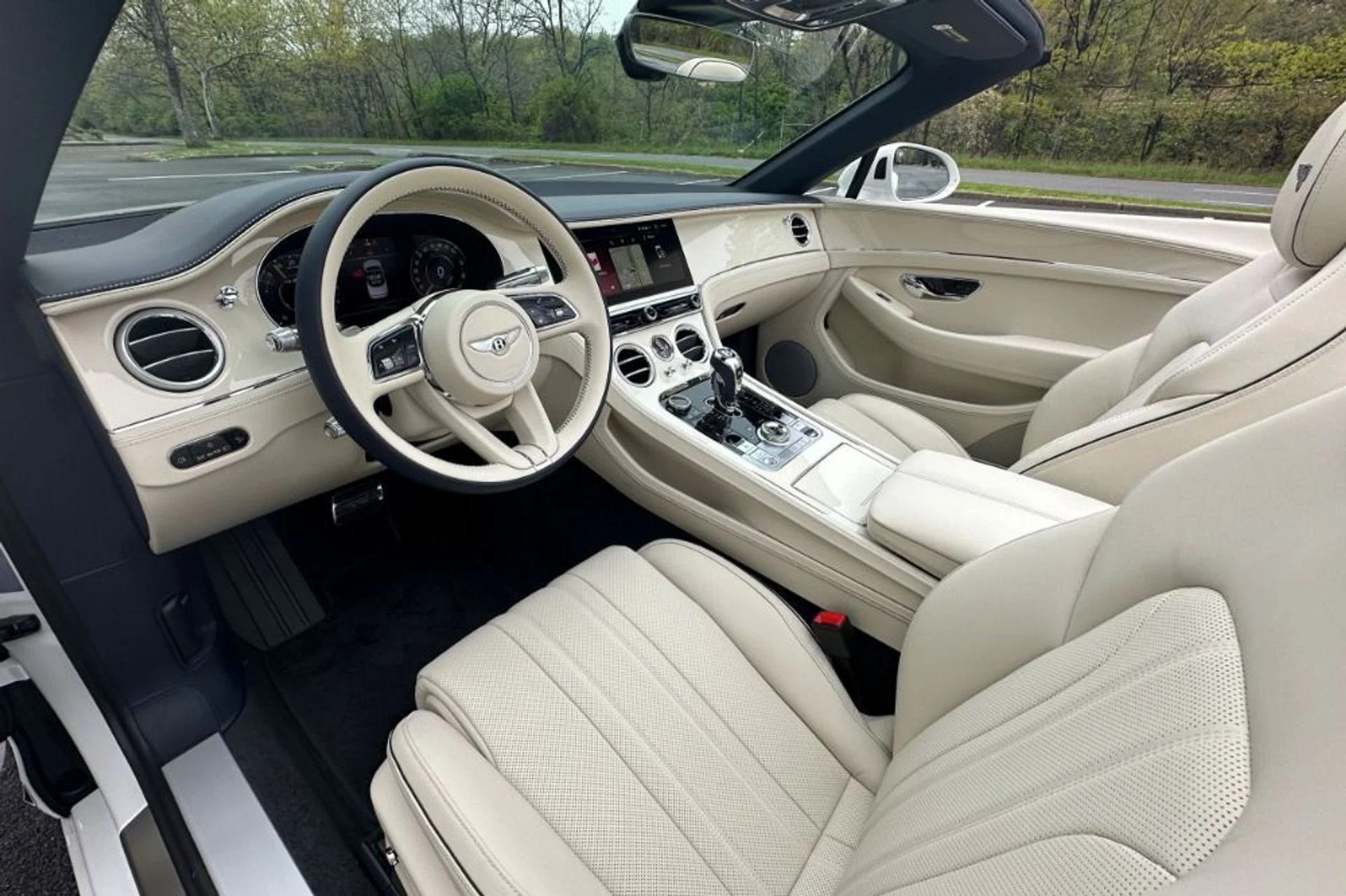 mph008_581952138_New_2026_Bentley_Continental_GT_GTC_1777983733_688900ffaa
