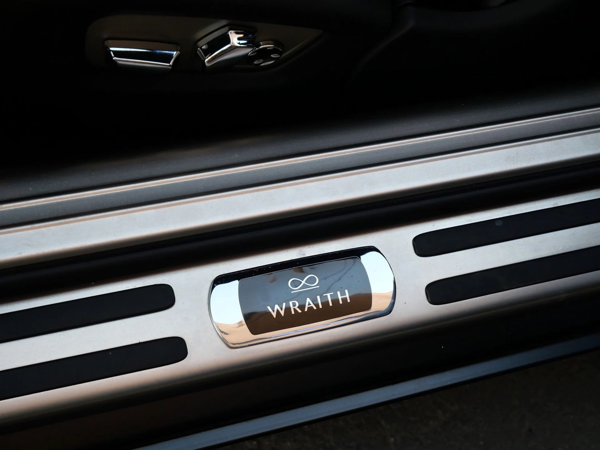 mph008_581970005_ffdd8e773266b8897b496fe78657cb27x_2fe3f028fd