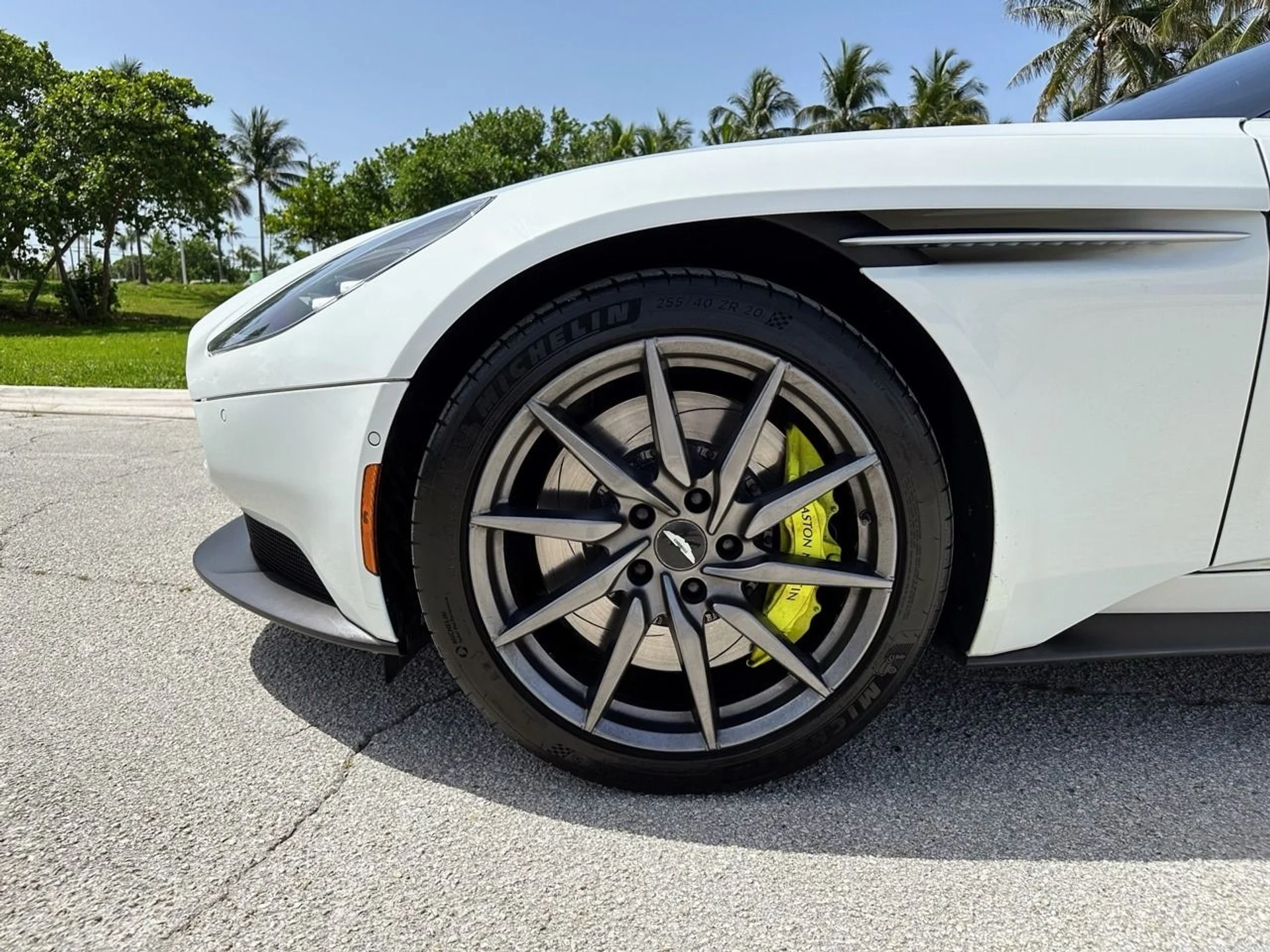 mph008_582878645_Used_2019_Aston_Martin_DB_11_Volante_1768416499_4d7aa55caa