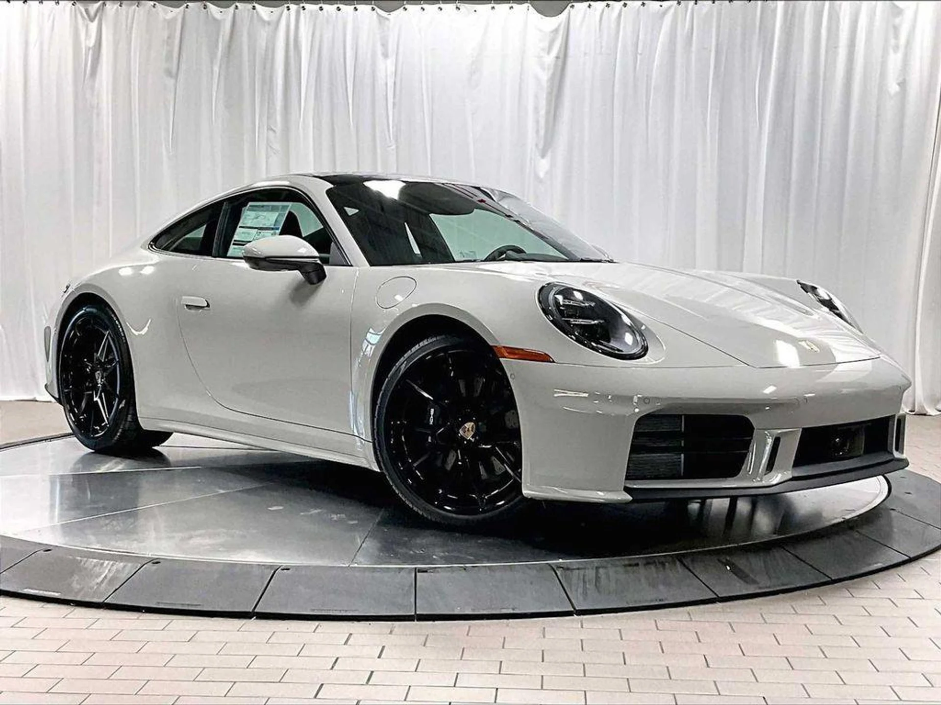 mph008_584610222_KK_Klzkgv_Wd_BUW_93o177l_Jjy_Qmo_96d732df86