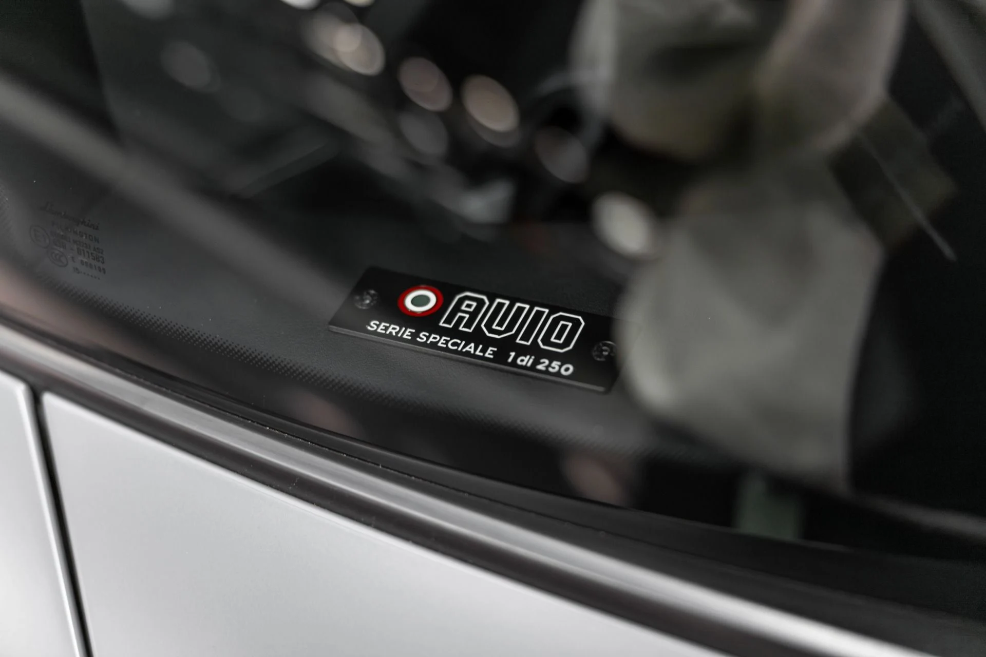 mph008_586791983_Used_2017_Lamborghini_Huracan_1765410503_7252573276