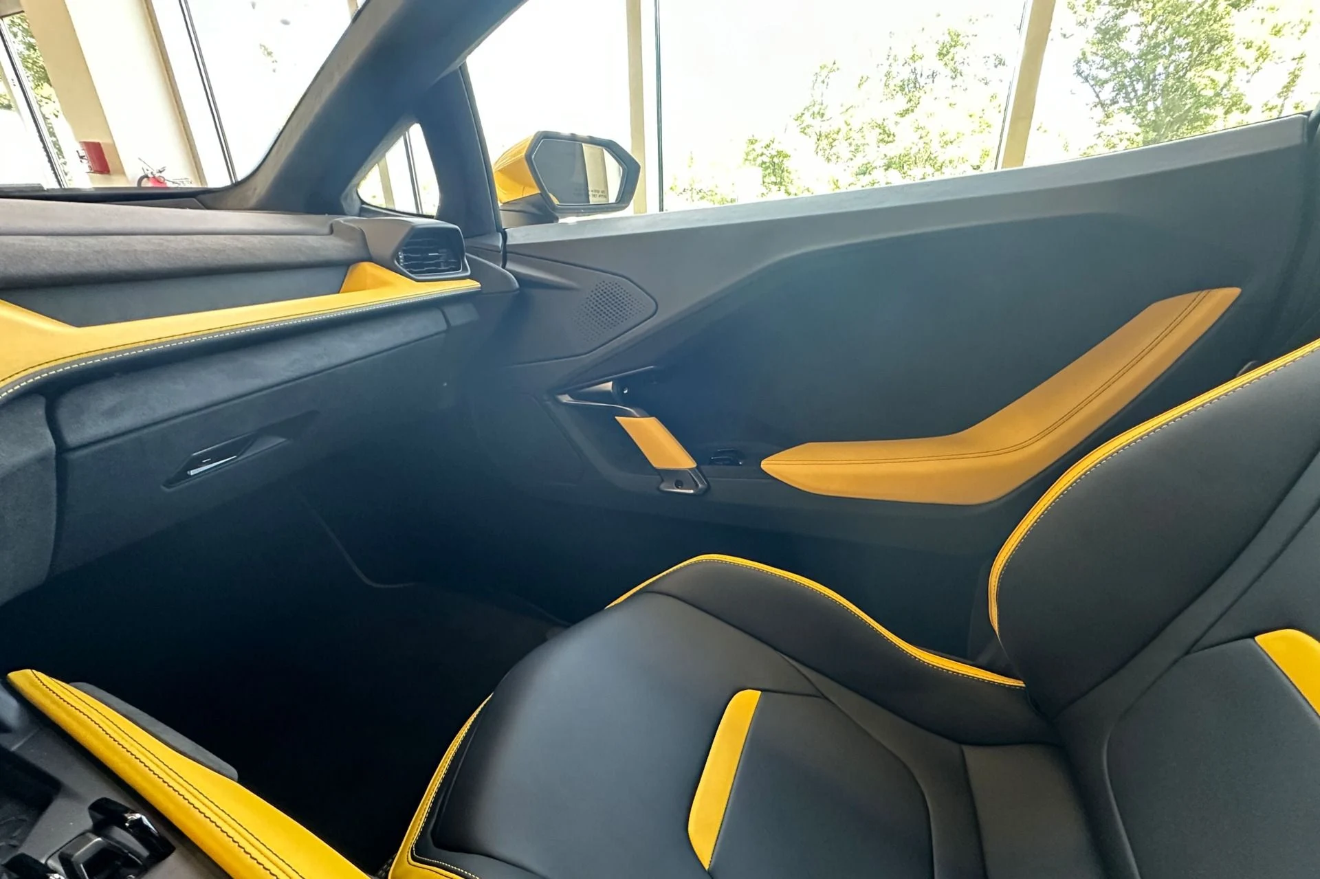 mph008_590285431_New_2026_Lamborghini_Temerario_1789130502_4d6971a4fe