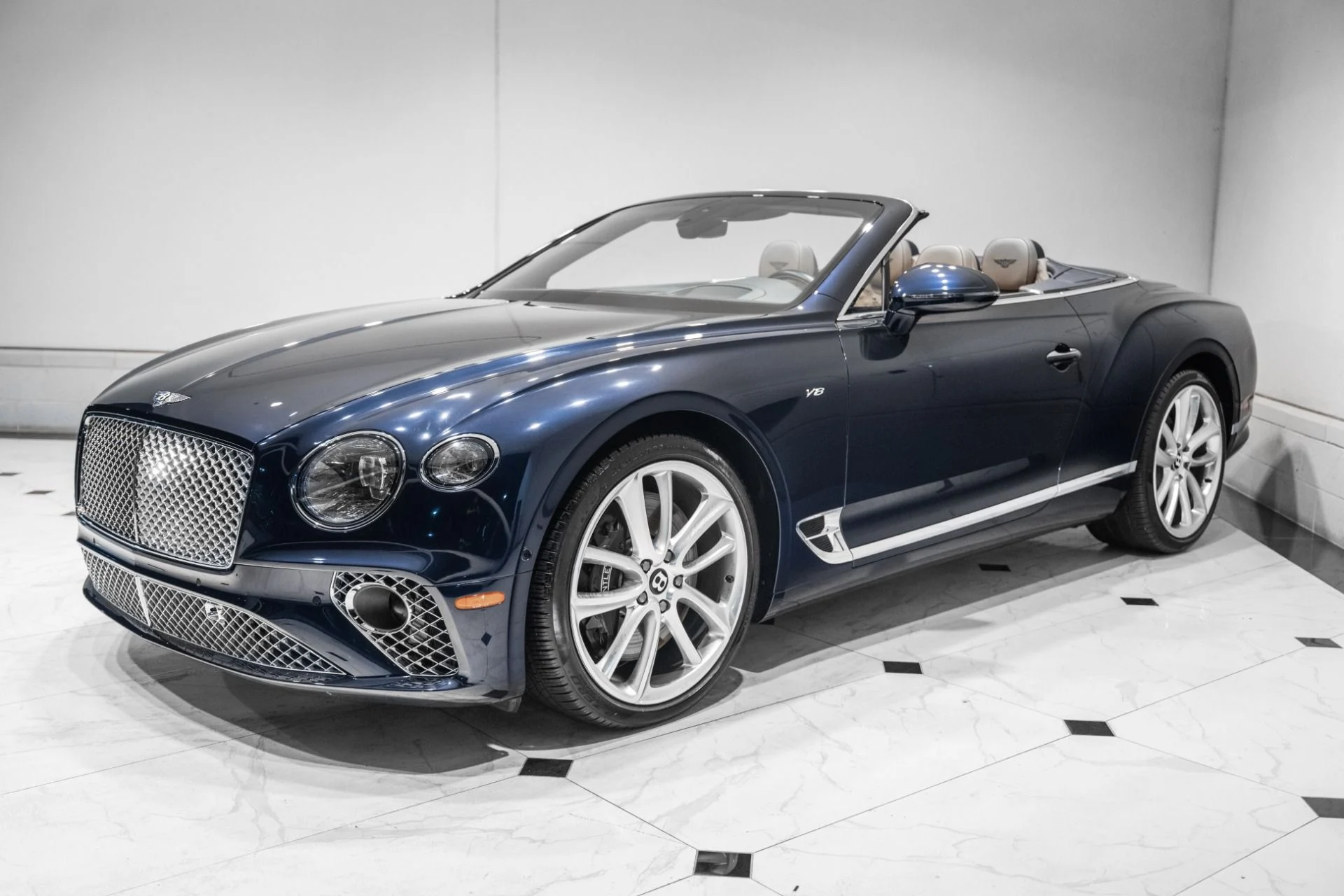 mph008_598234431_Used_2021_Bentley_Continental_GTC_V8_1784573980_51461472bf