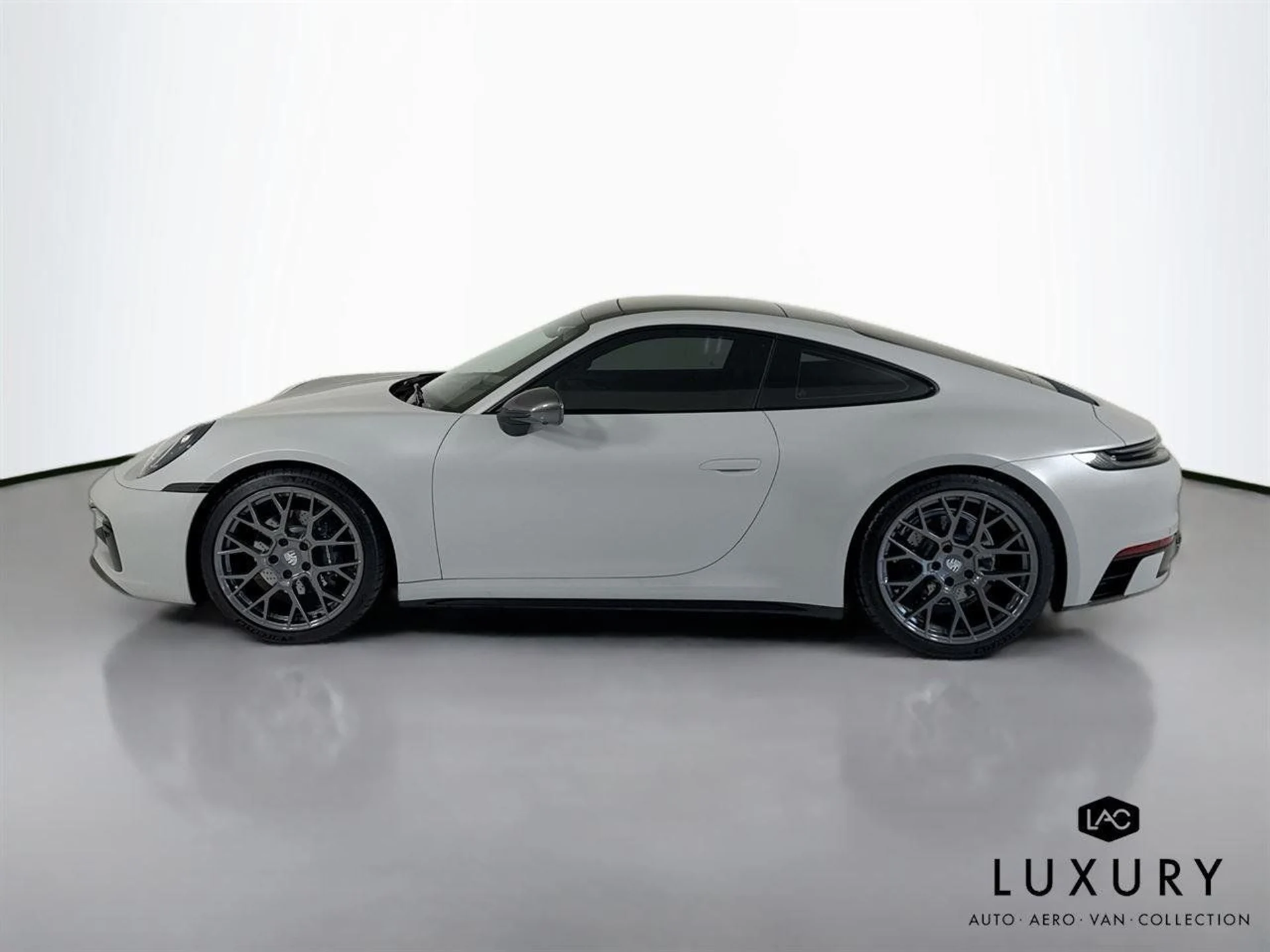 mph008_598836329_a512b884819fe74e26ebe007ddb31046_eceaaba191