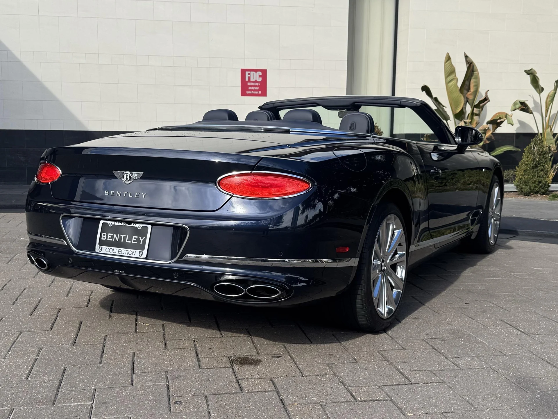 mph008_60106022_492951149_69818eb3450d3178a612637f_e0b5658394