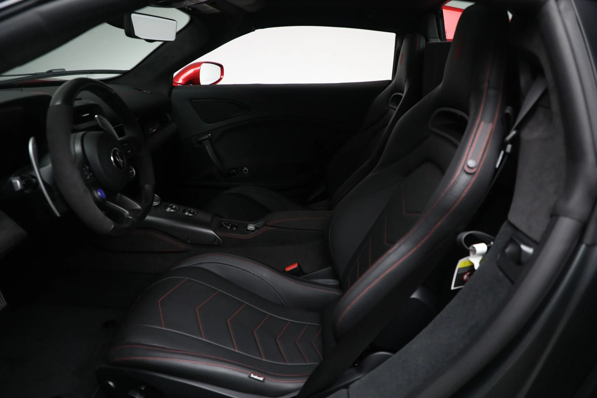 mph008_603989307_New_2024_Maserati_MC_20_Cielo_44c801cdce