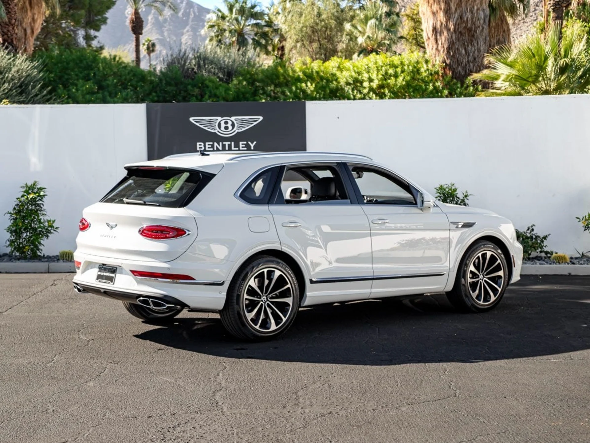 mph008_606335879_9_2815f7f483