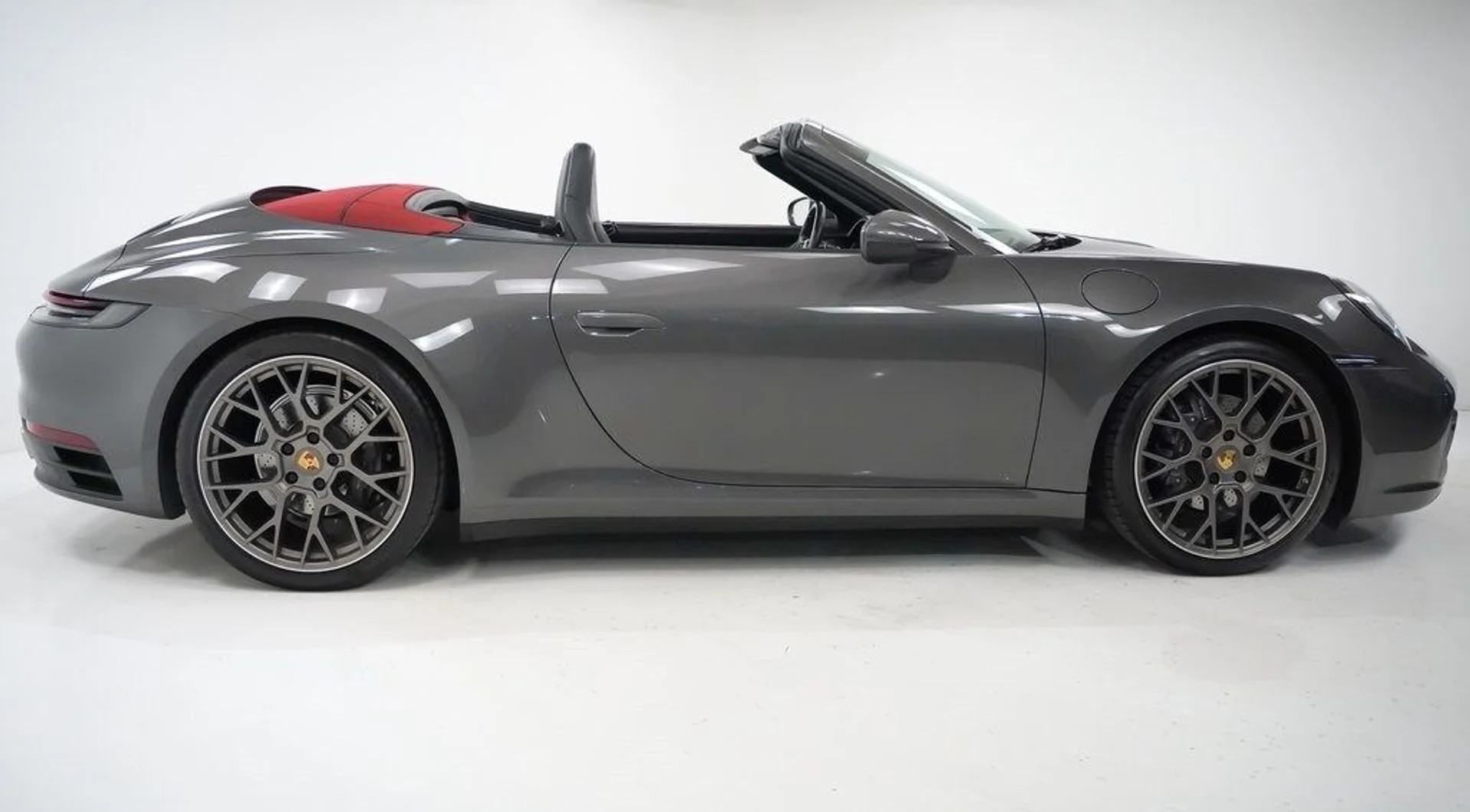 mph008_607912594_f8c7aa3a576f0ce1baef2448a42e1661x_c9a496e793