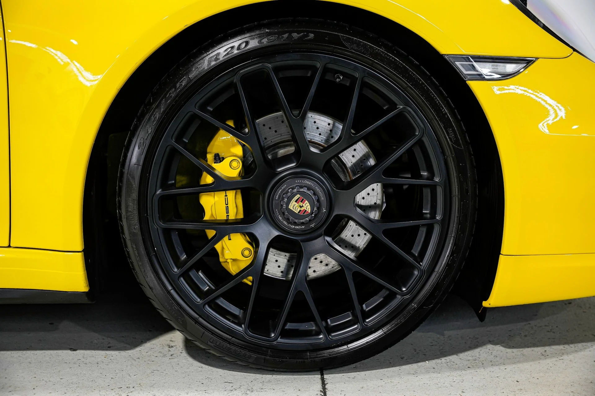 mph008_608725679_f0f22a205421a776347a687485a3eaedx_8a889560b0