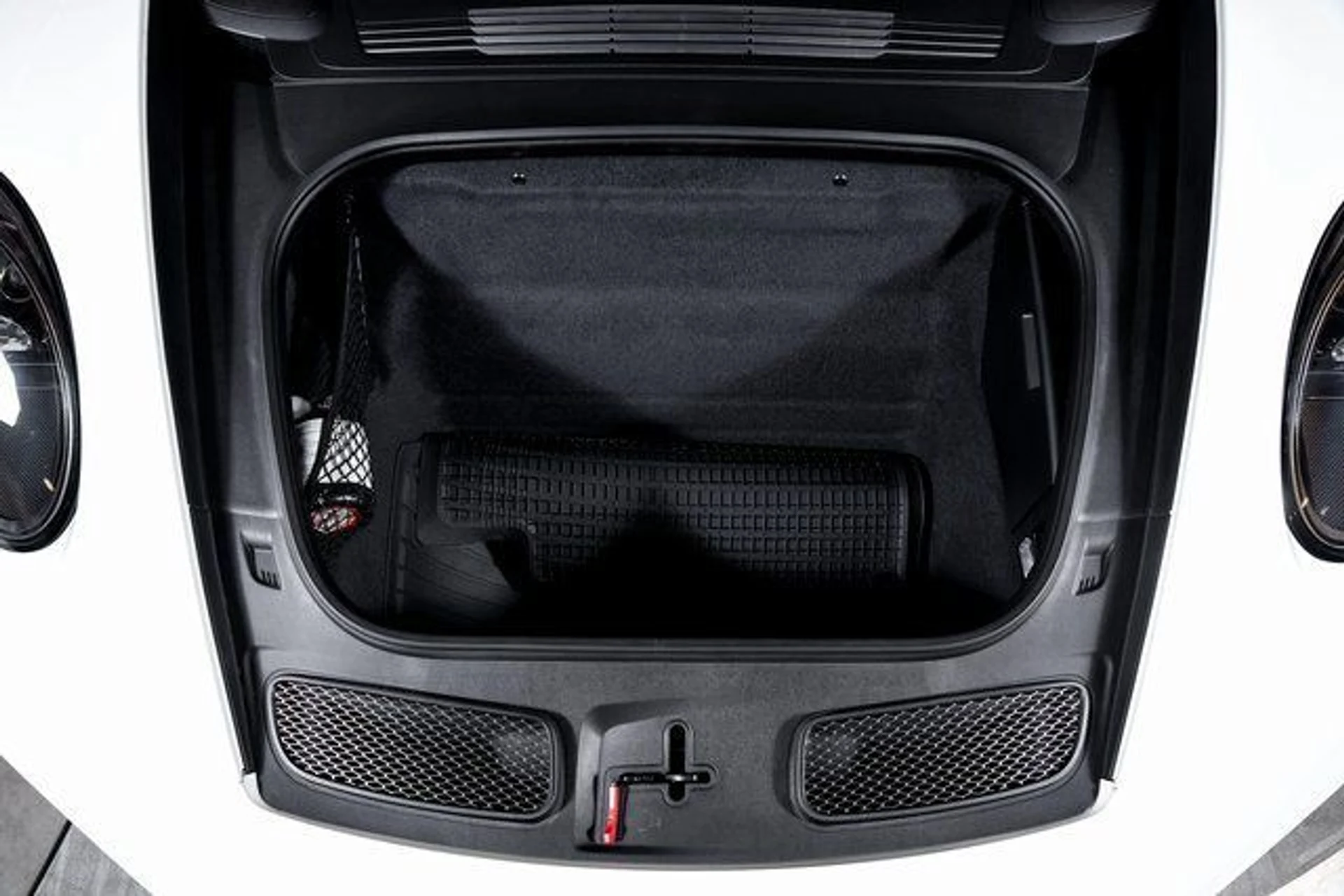 mph008_609501067_1a5a90b9a420fba67cd116c9654f0b37x_ba0eea696b